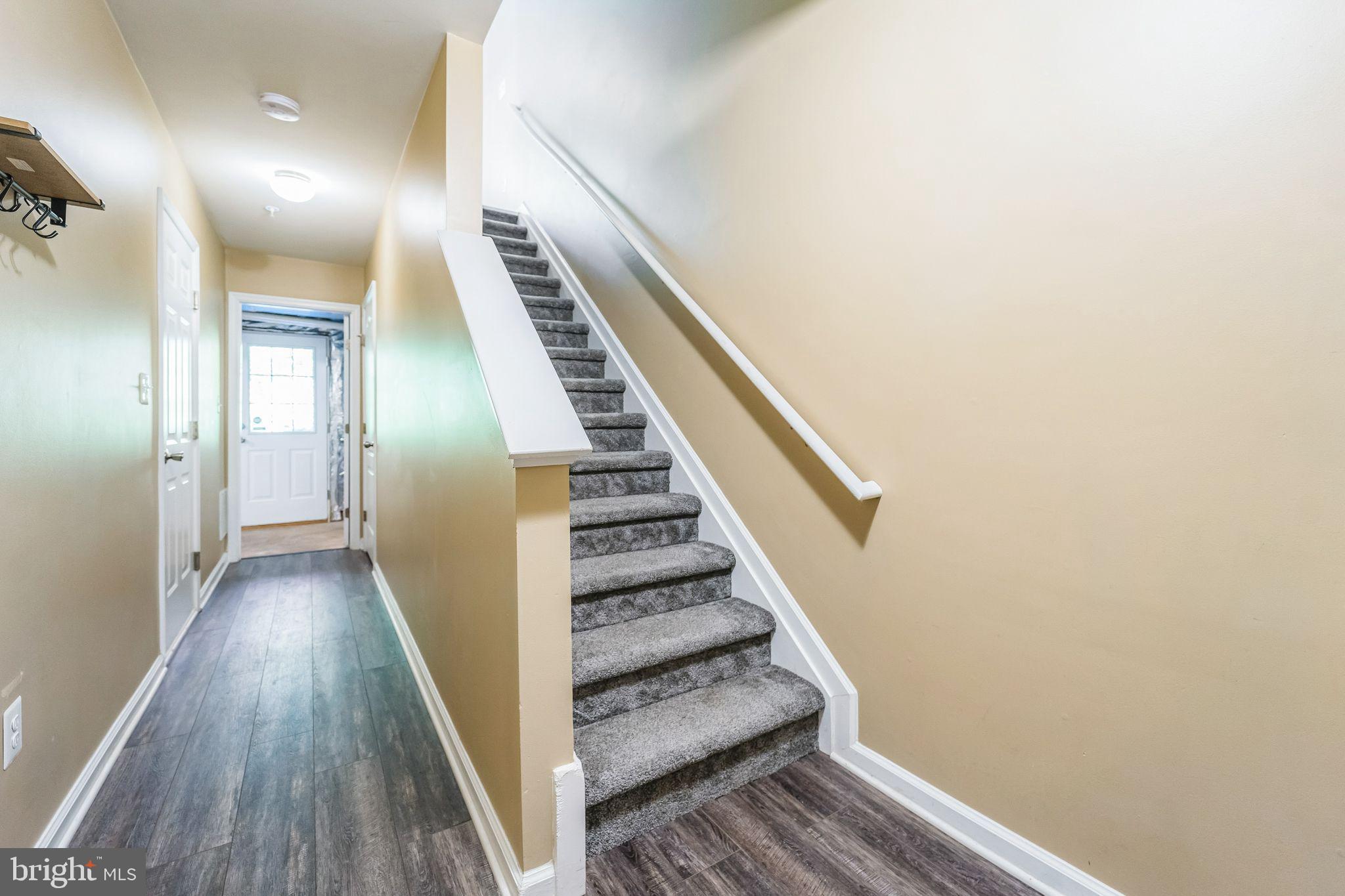 TANYARD SPRINGS - Residential