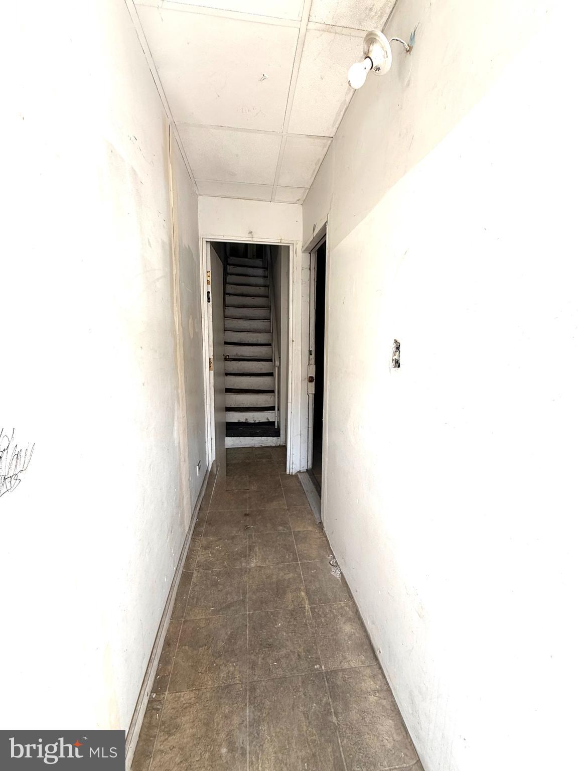 2237 PIERCE STREET
