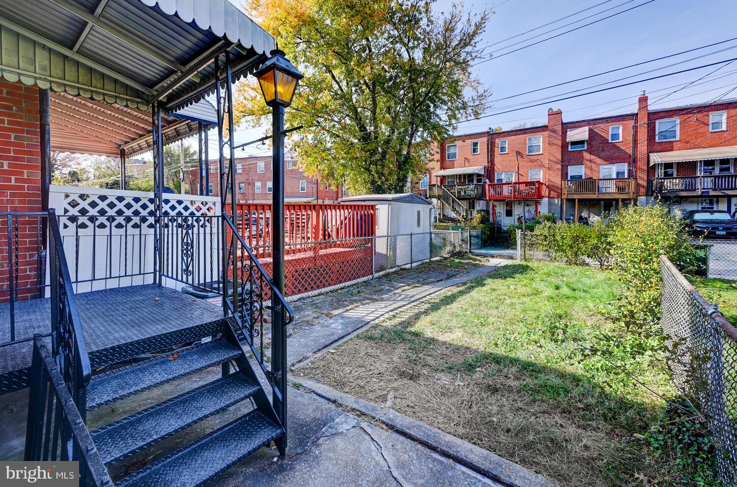 YALE HEIGHTS - Residential