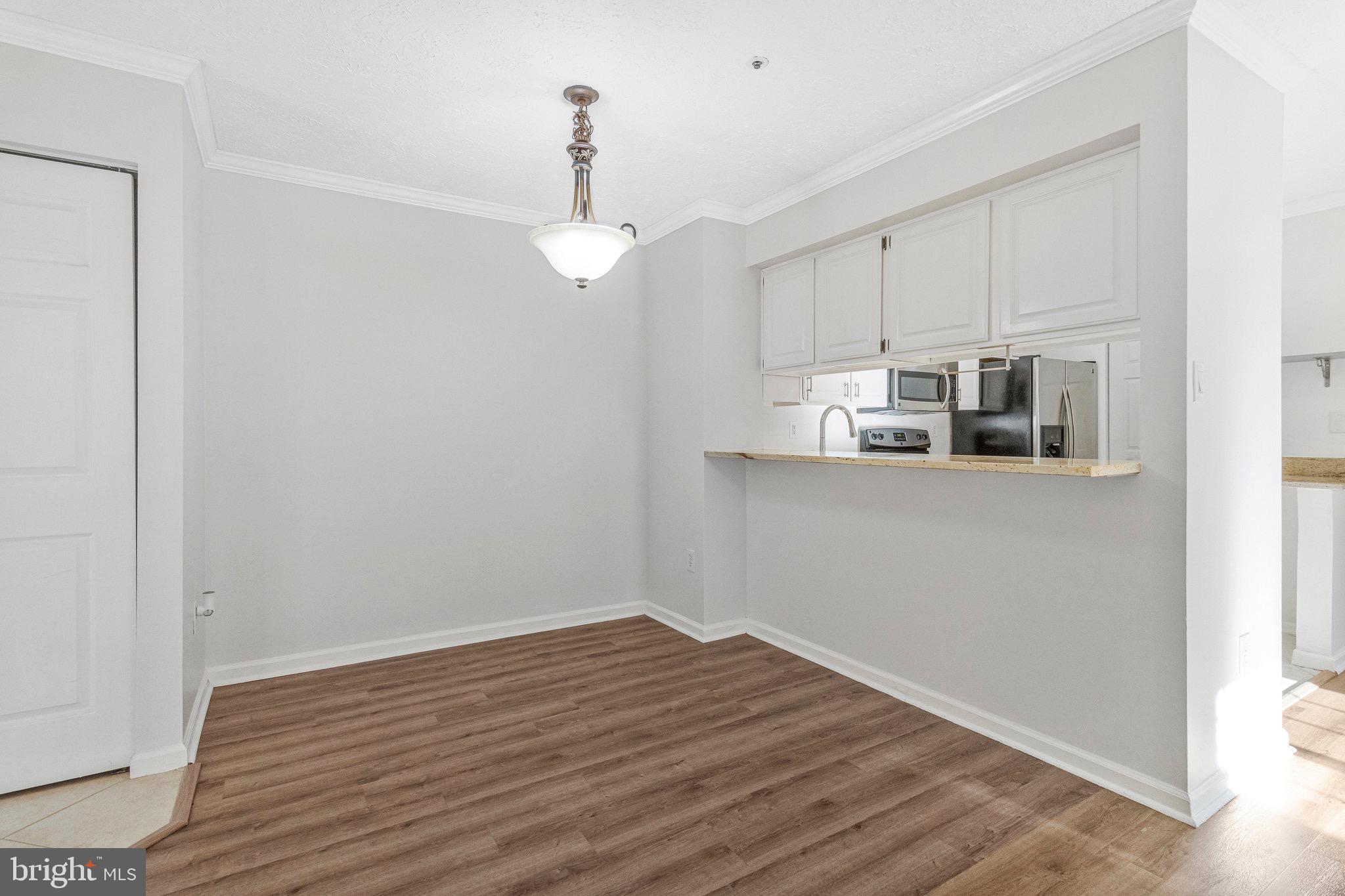 WATERS EDGE AT NORTH LAKE - Residential Lease