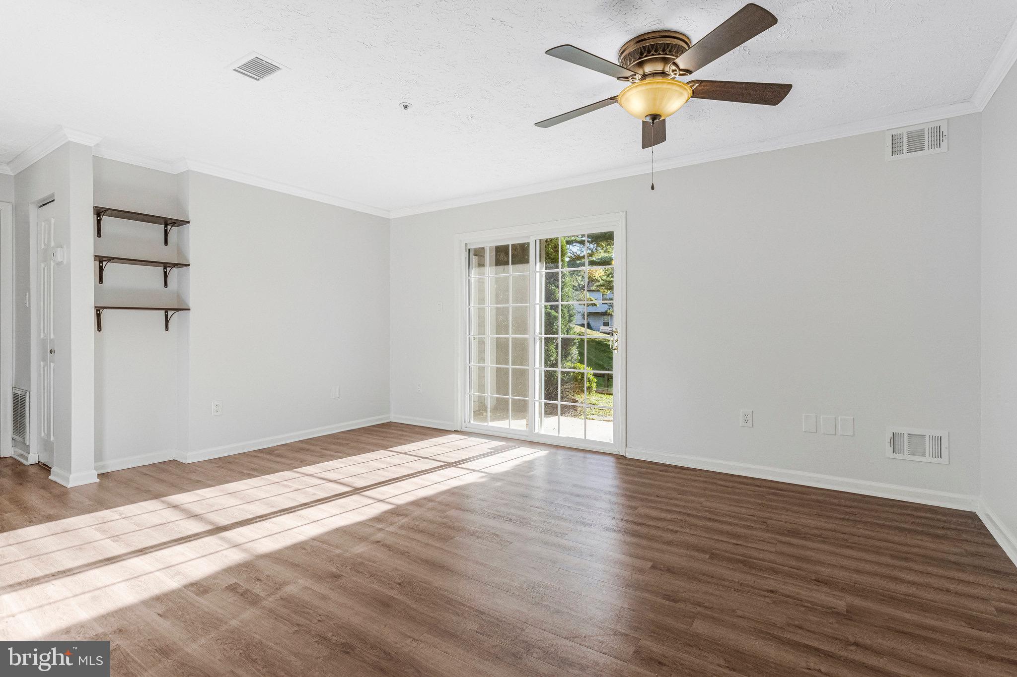 WATERS EDGE AT NORTH LAKE - Residential Lease