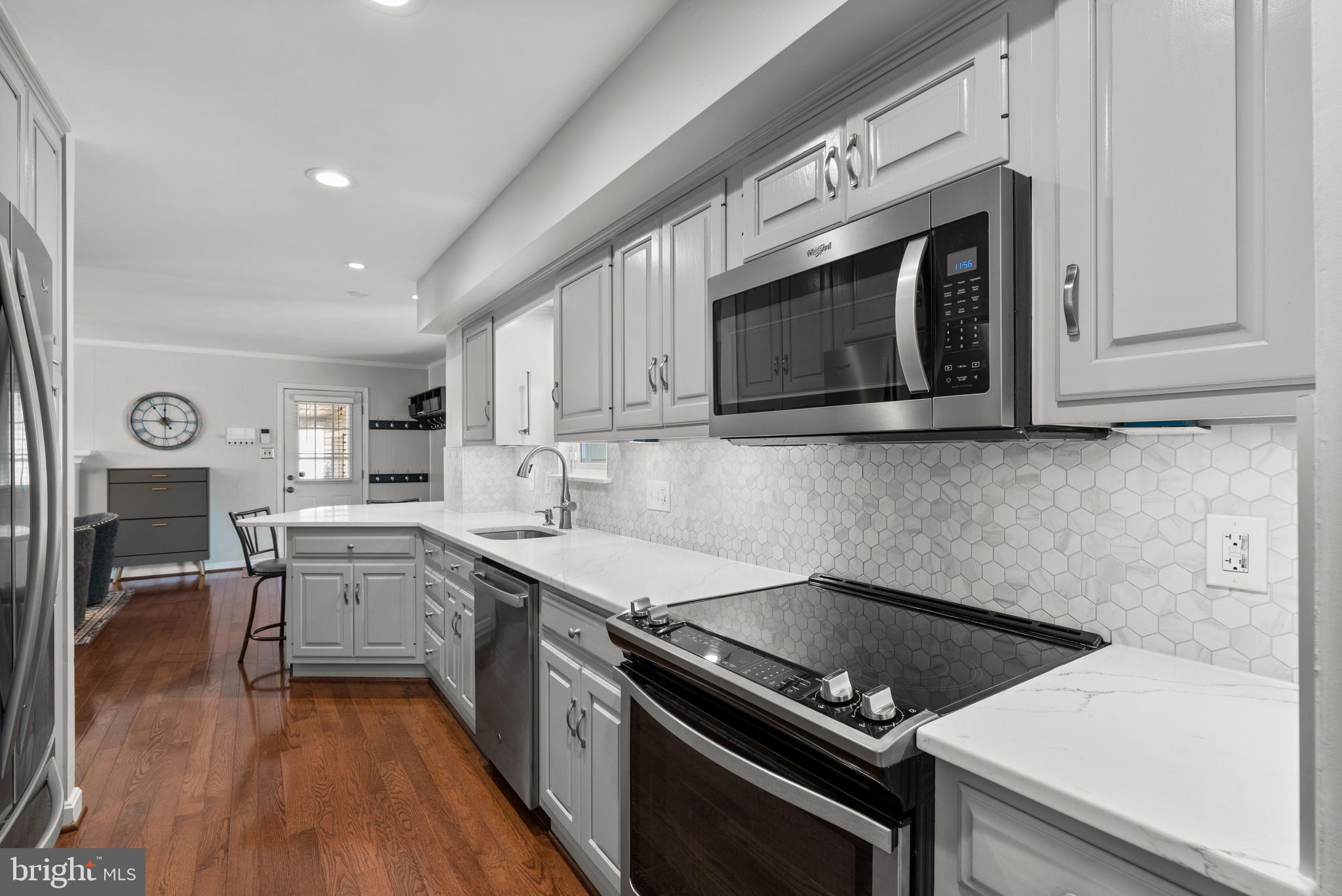 OLNEY ACRES - Residential