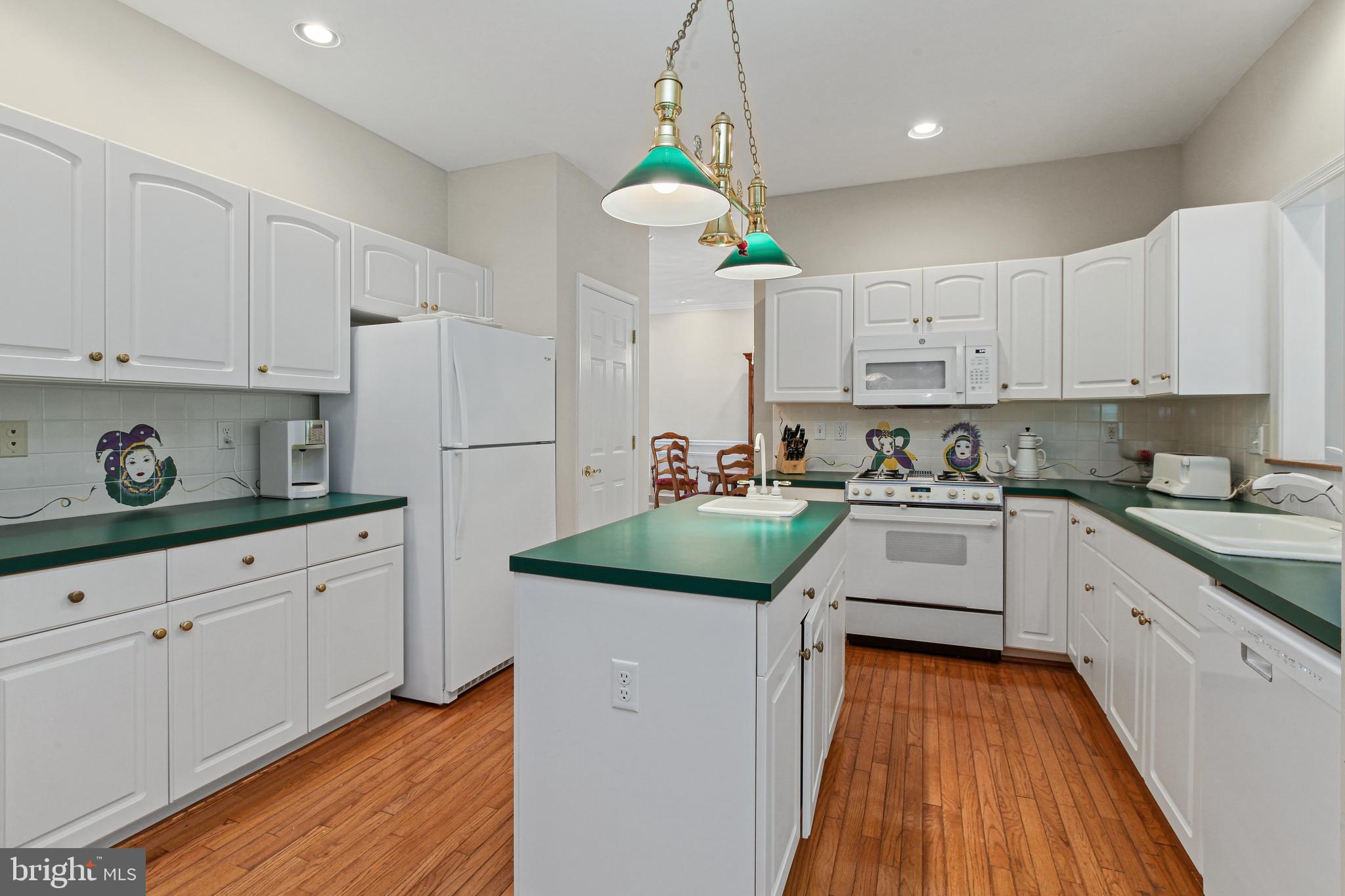 SATYR HILL ESTATES - Residential