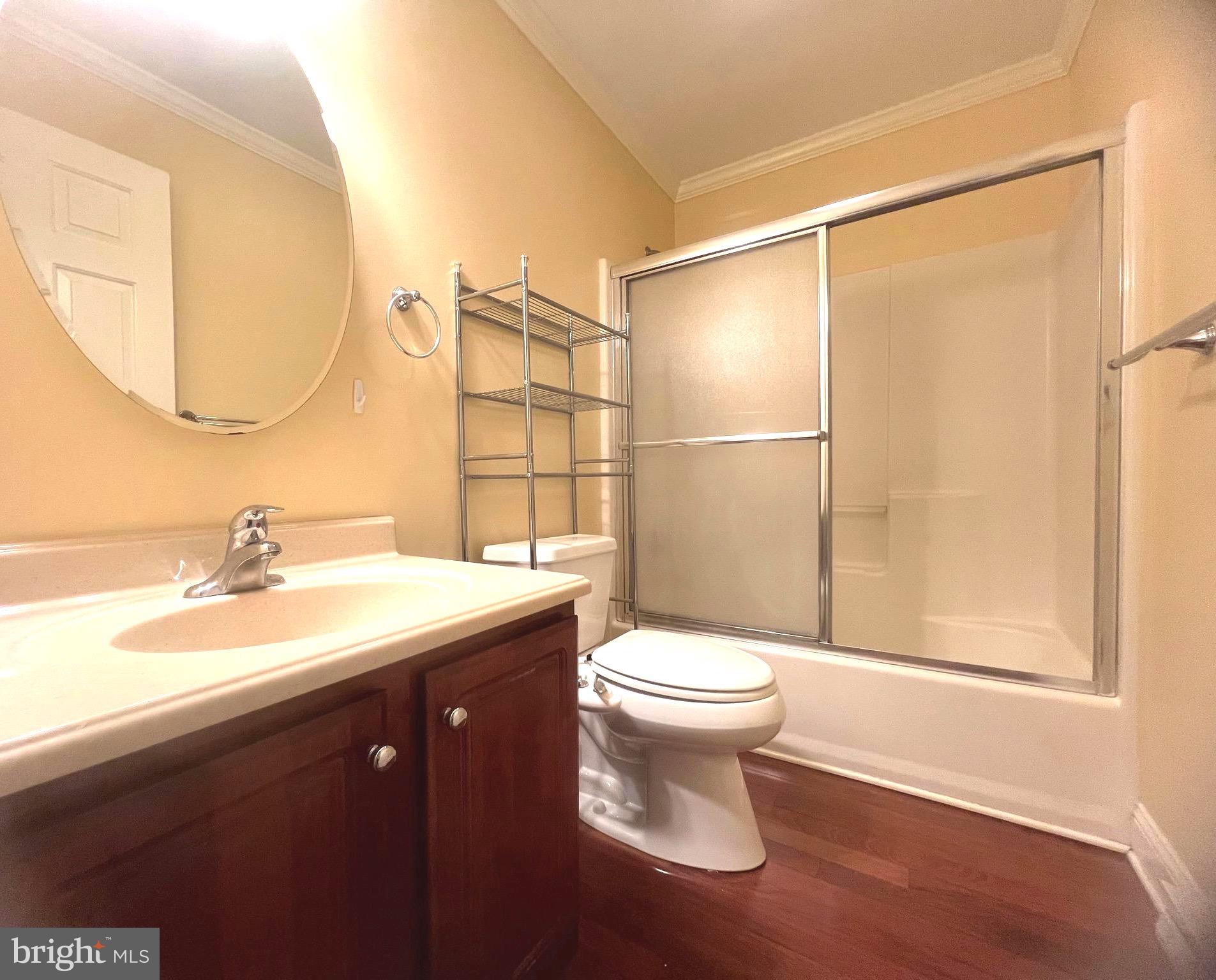 HUNTINGTON CROSSING - Residential