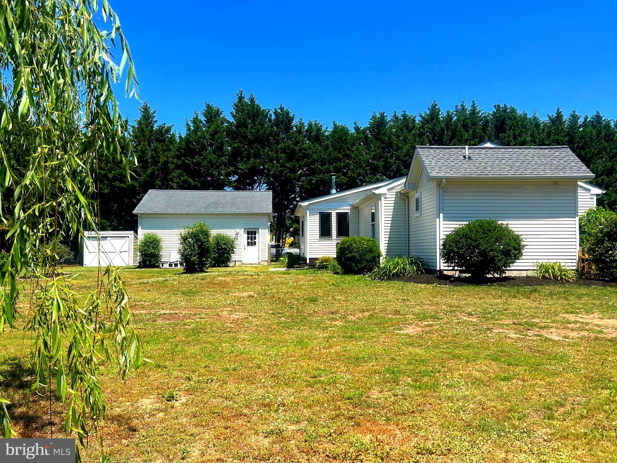 HUNTINGTON CROSSING - Residential