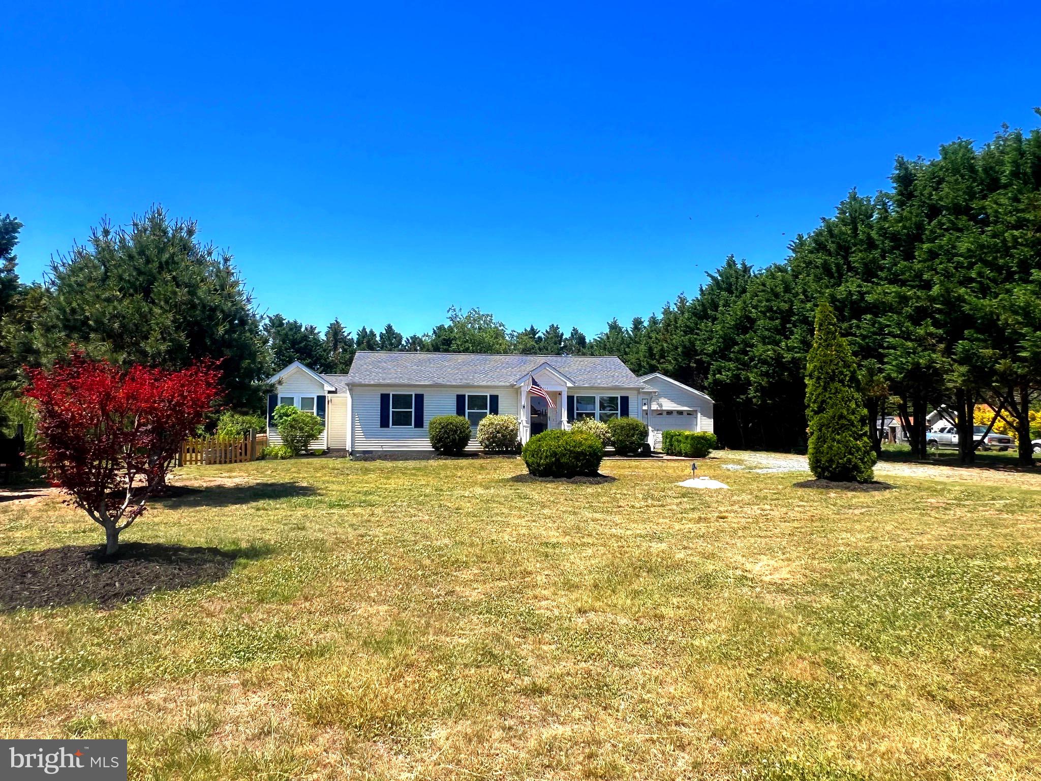 HUNTINGTON CROSSING - Residential