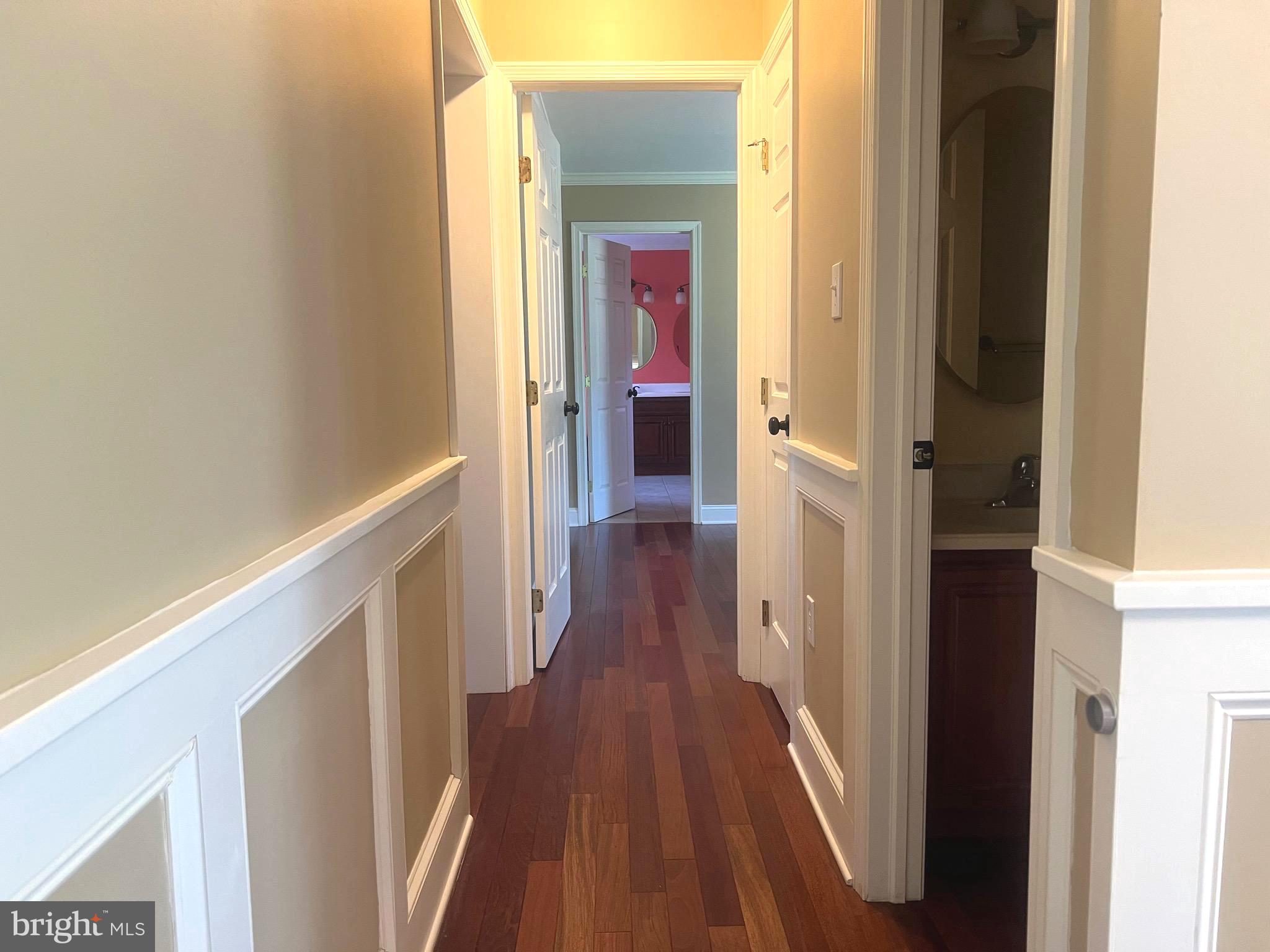 HUNTINGTON CROSSING - Residential