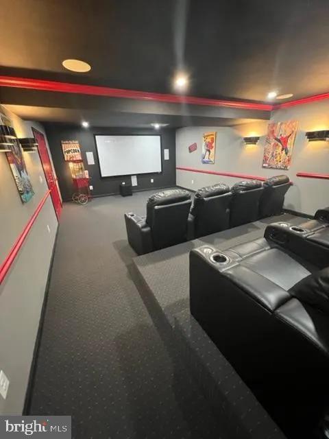 RIVERTON - Residential