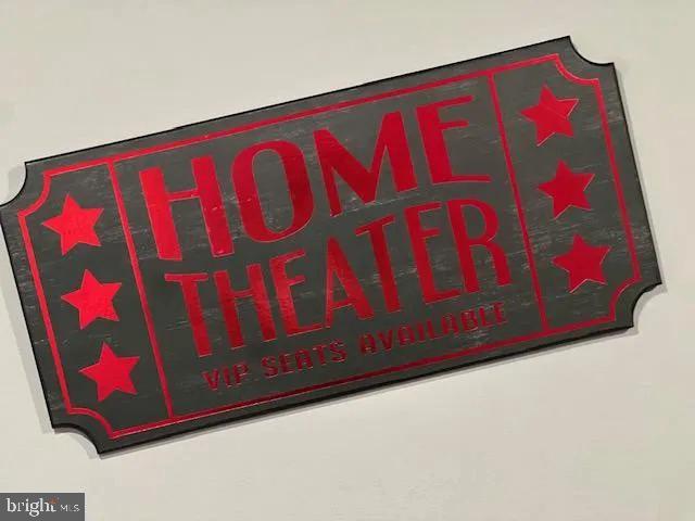 RIVERTON - Residential