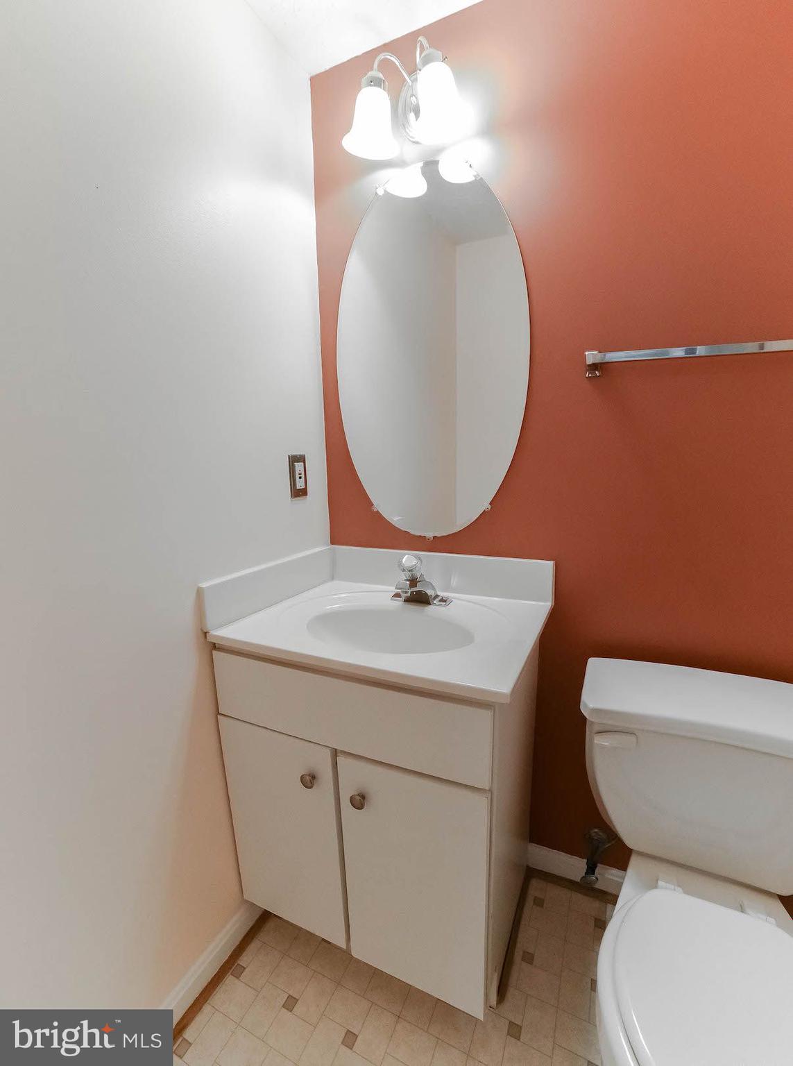 HICKORY HILLS - Residential