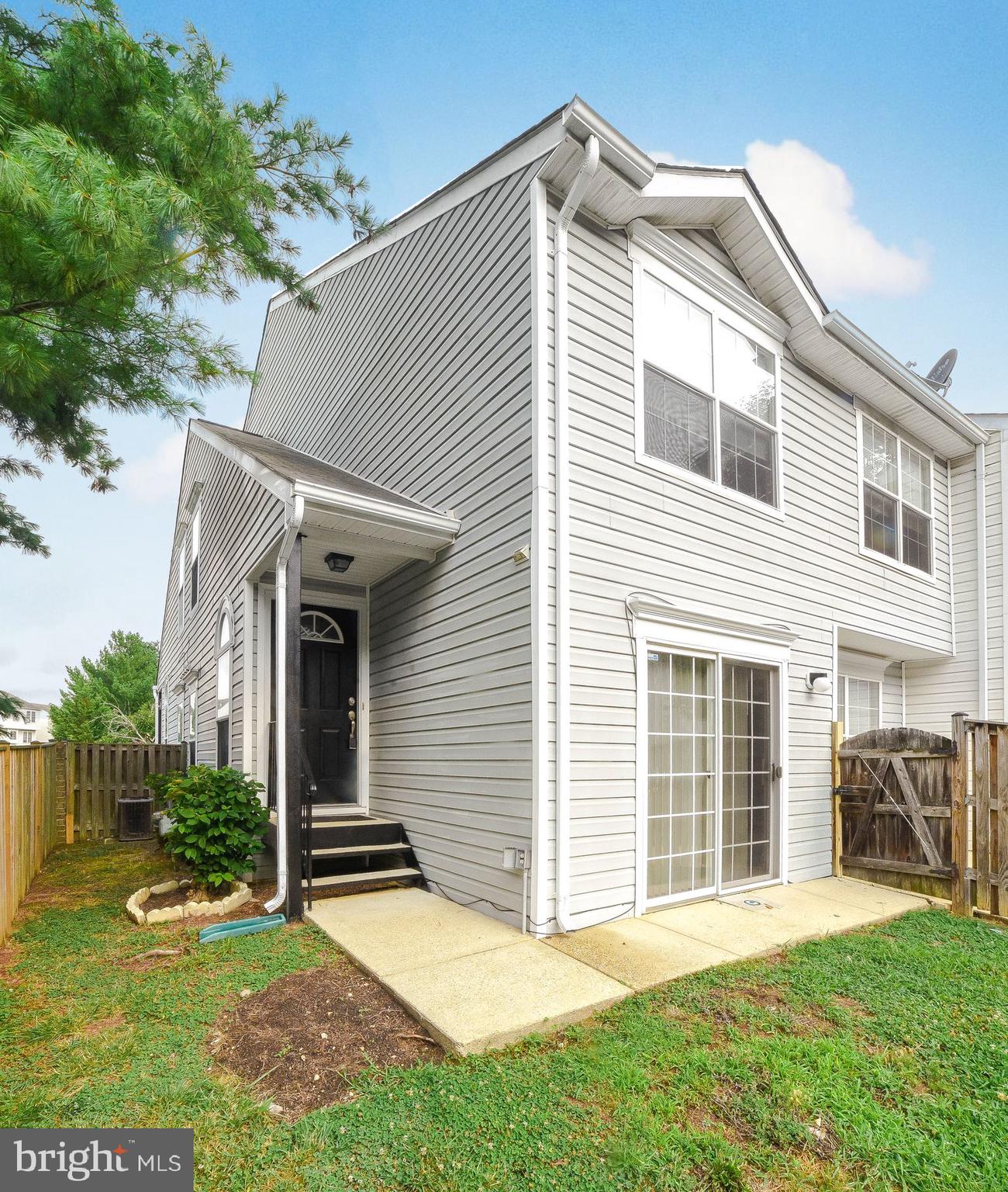 HICKORY HILLS - Residential