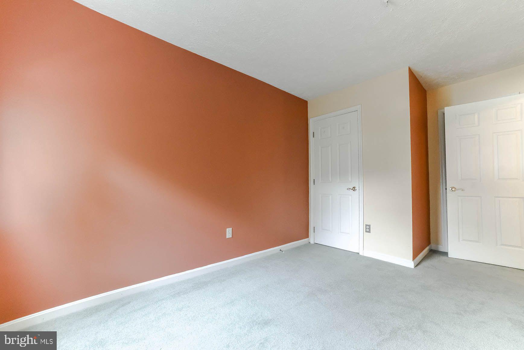 HICKORY HILLS - Residential