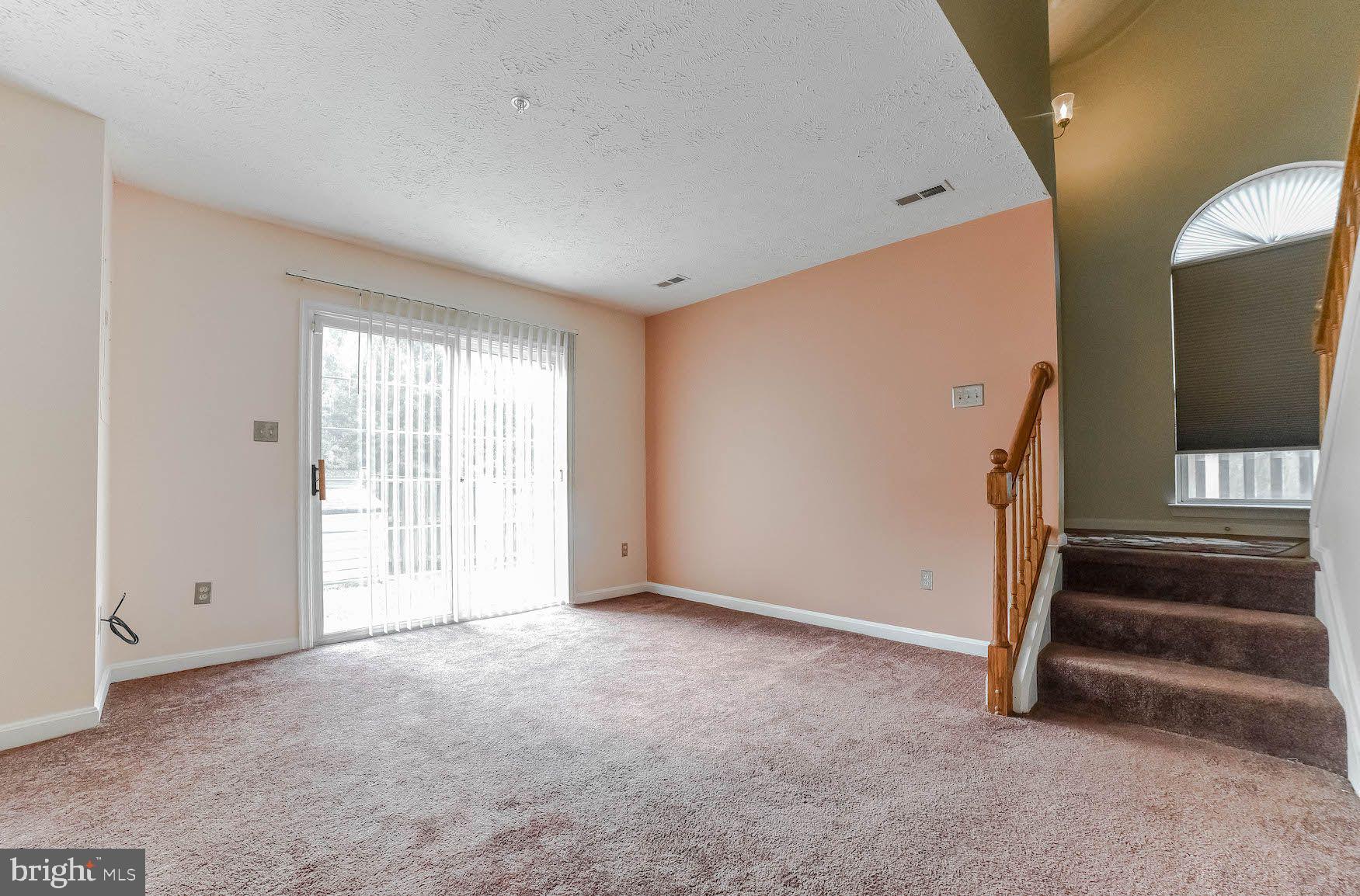 HICKORY HILLS - Residential