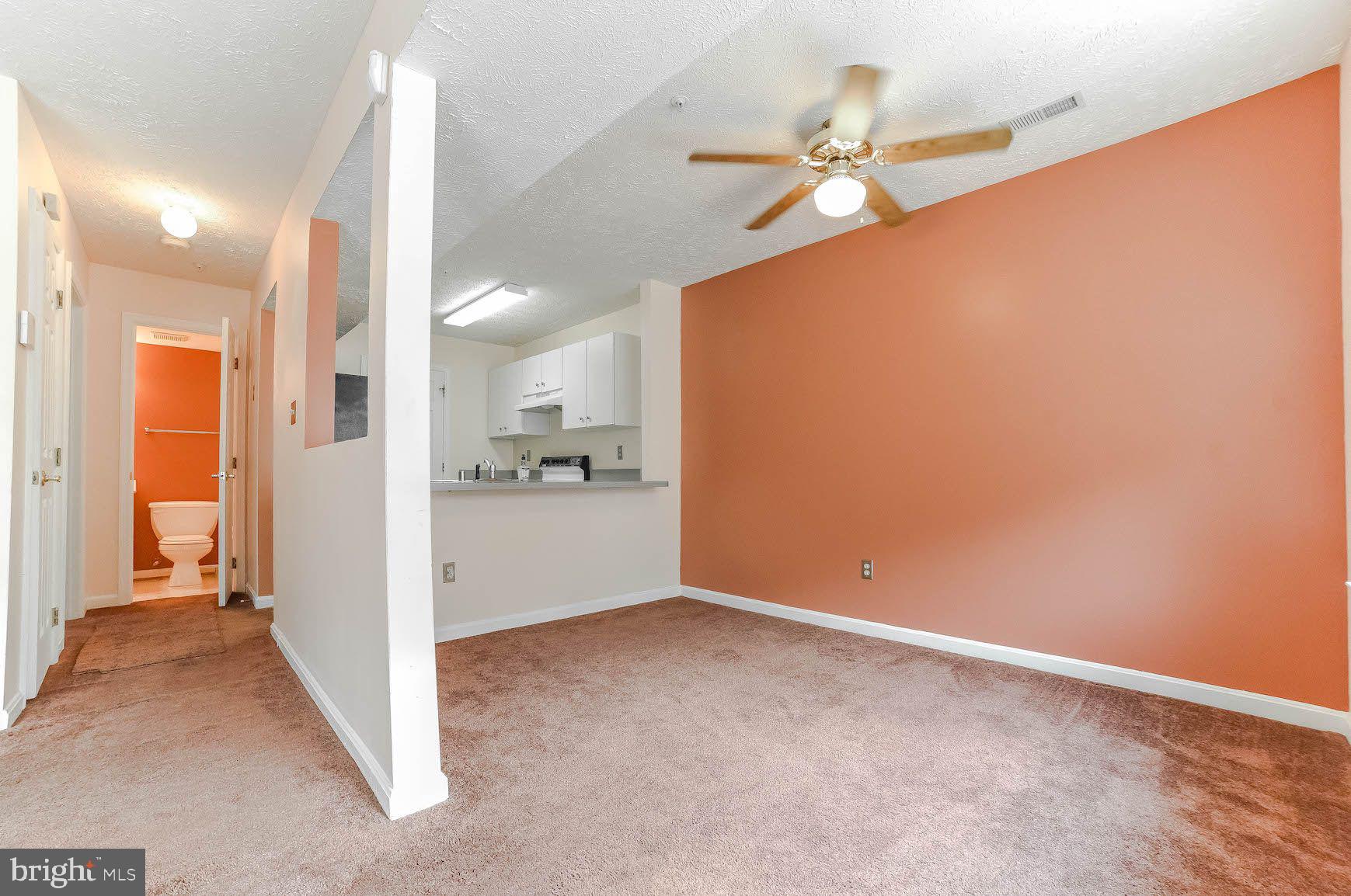 HICKORY HILLS - Residential