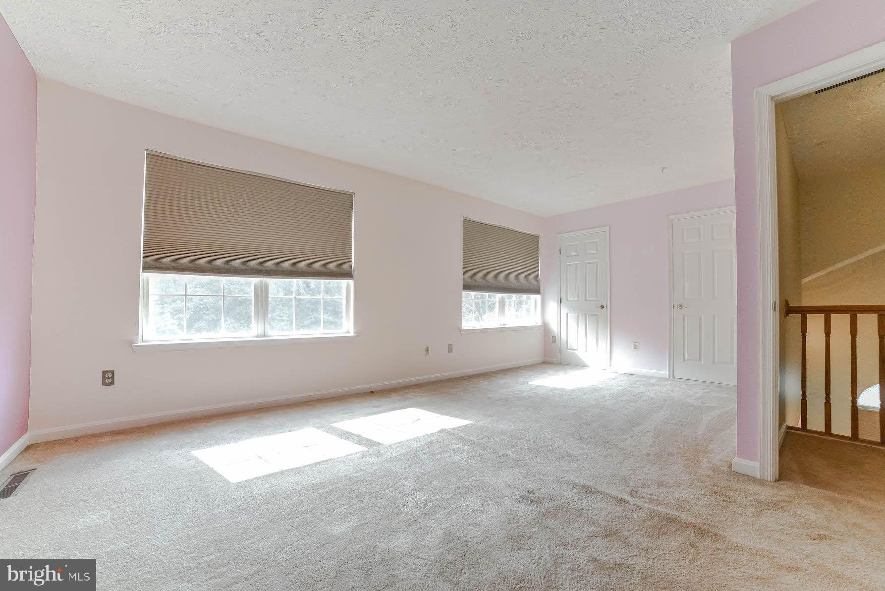 HICKORY HILLS - Residential