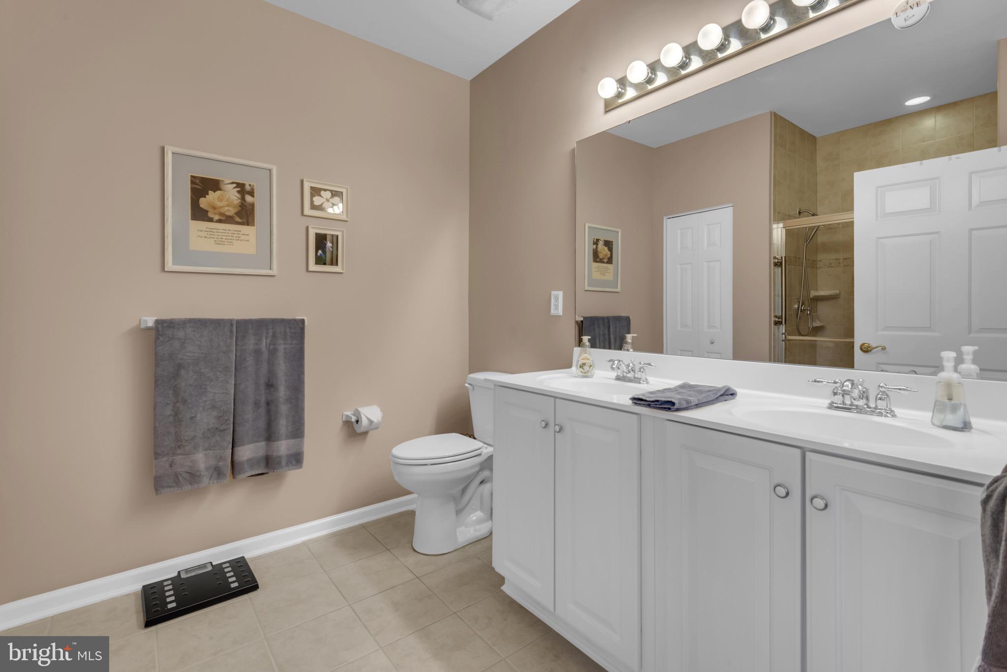 PINEY ORCHARD - Residential