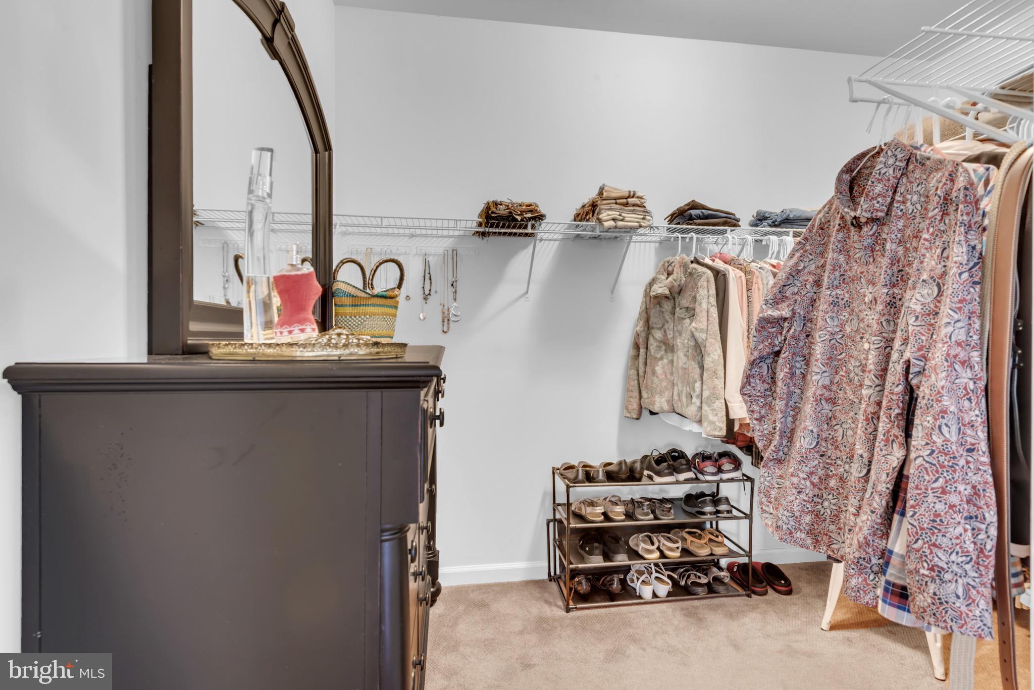 PINEY ORCHARD - Residential