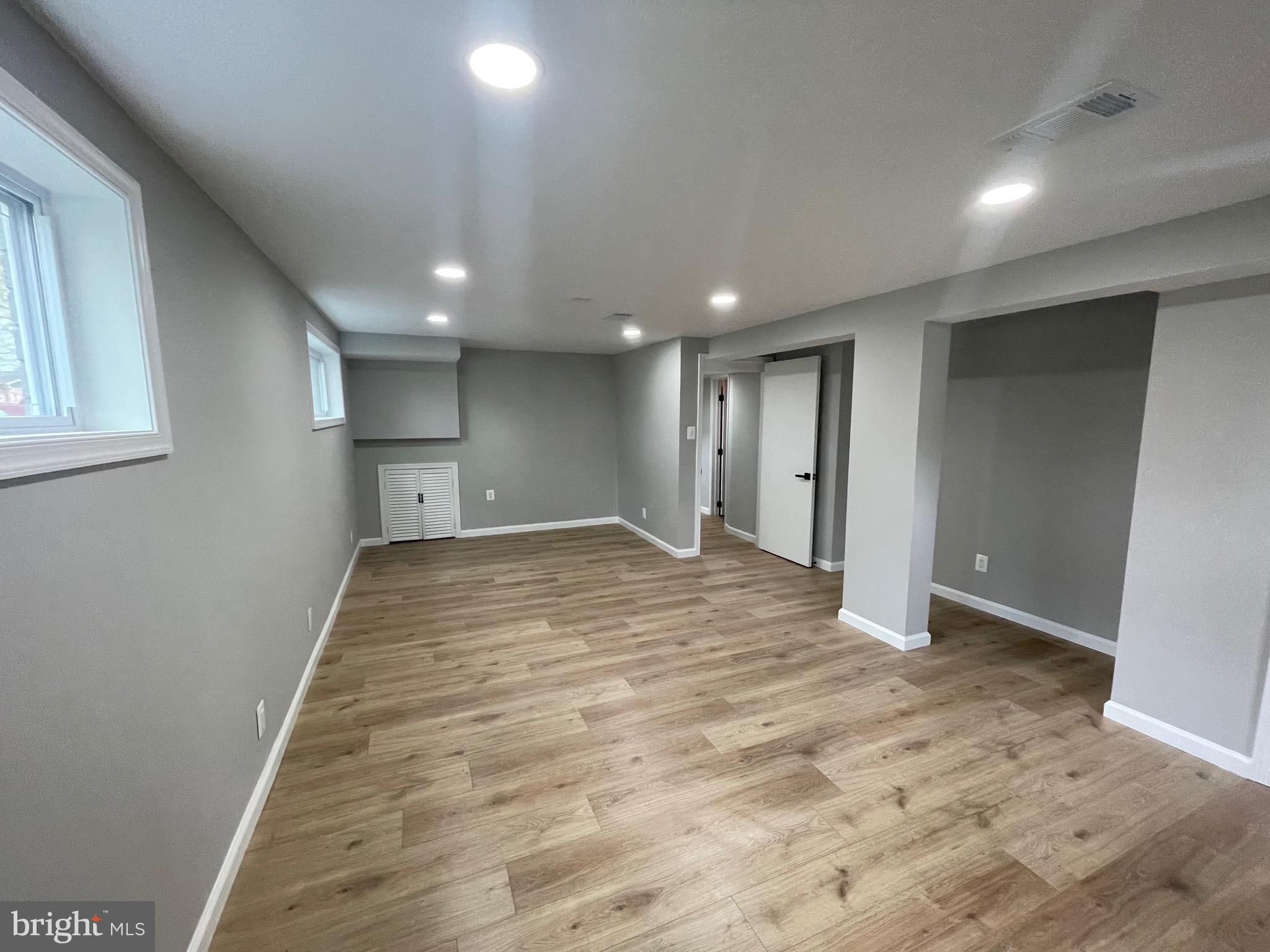 KINGS PARK - Residential