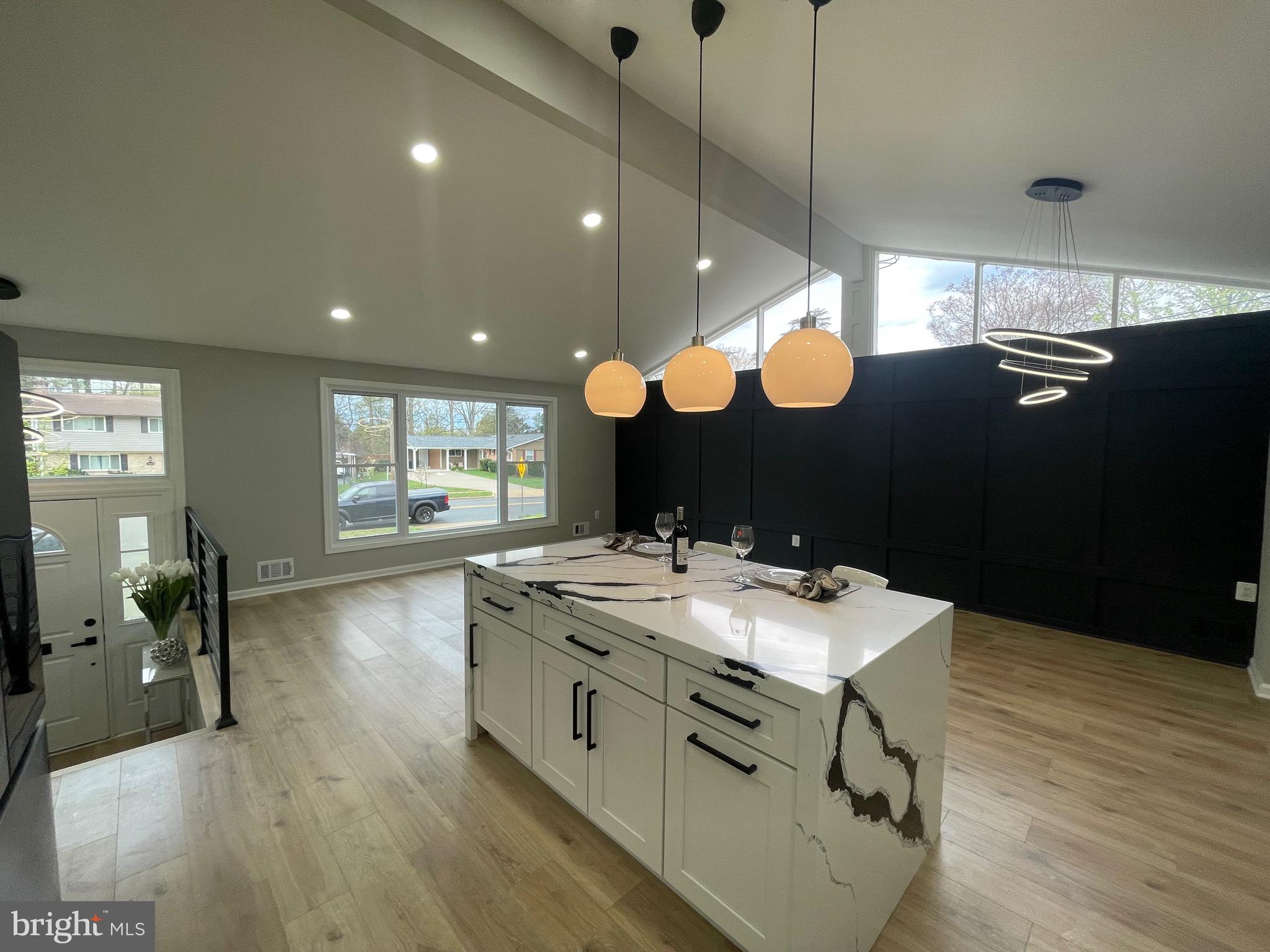 KINGS PARK - Residential