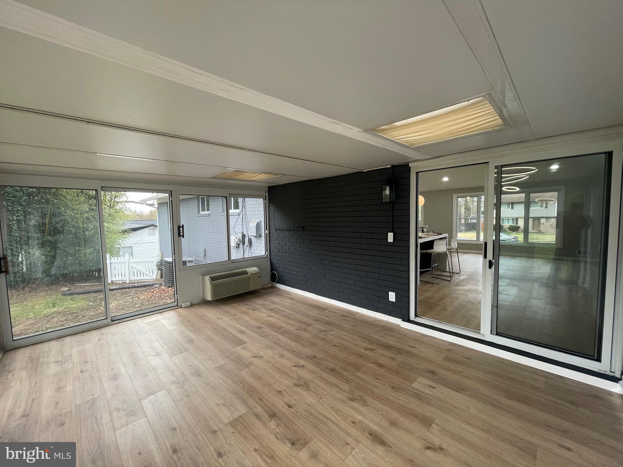 KINGS PARK - Residential