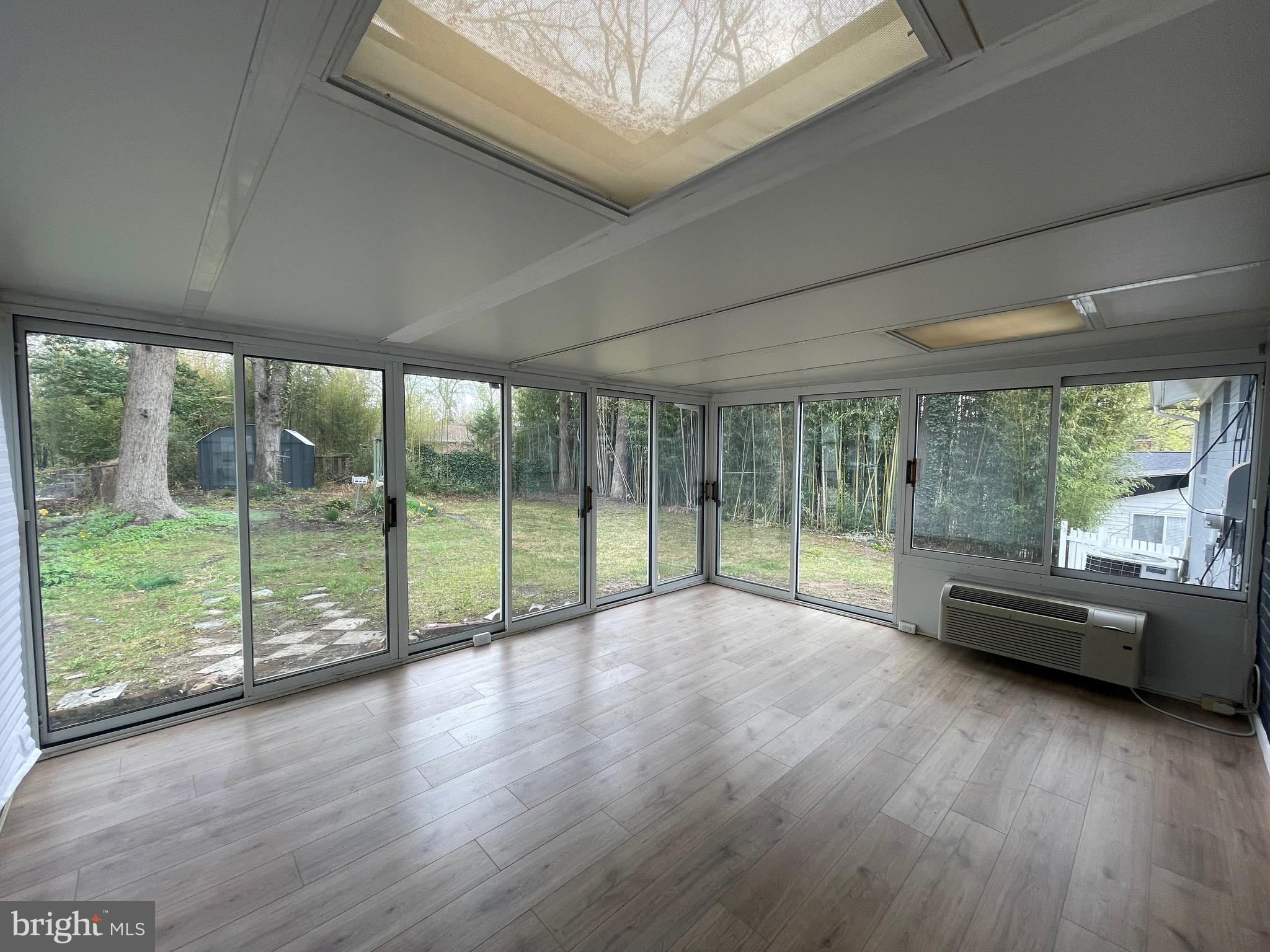 KINGS PARK - Residential