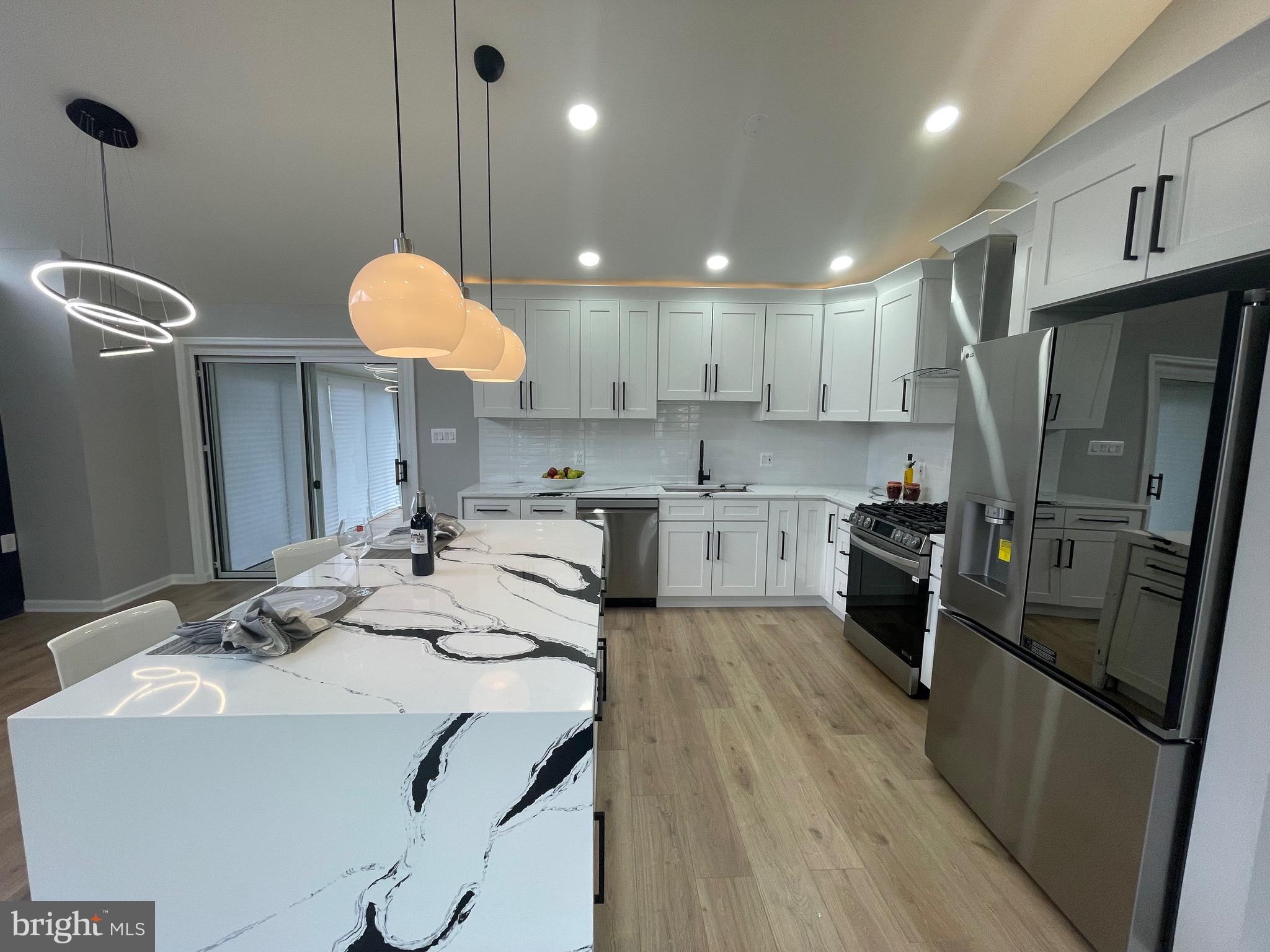 KINGS PARK - Residential