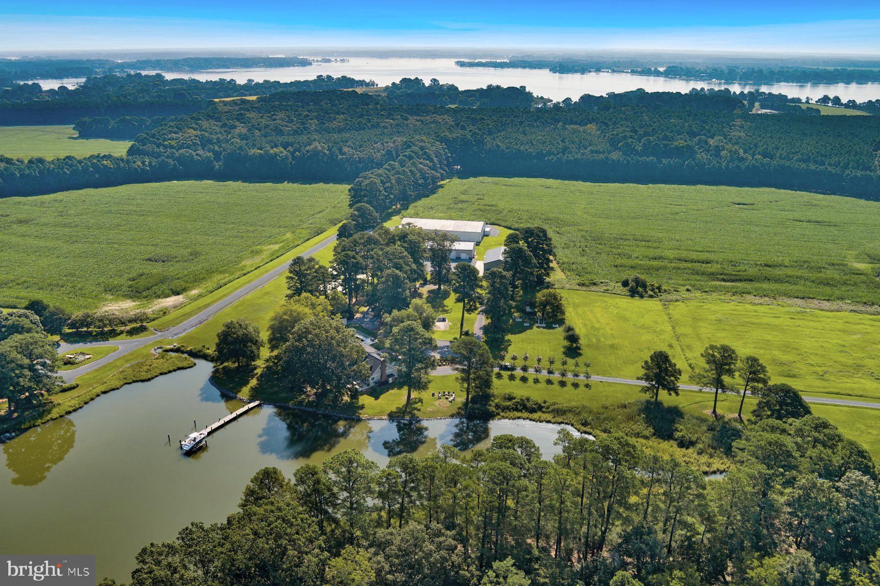 FERRY NECK - Residential