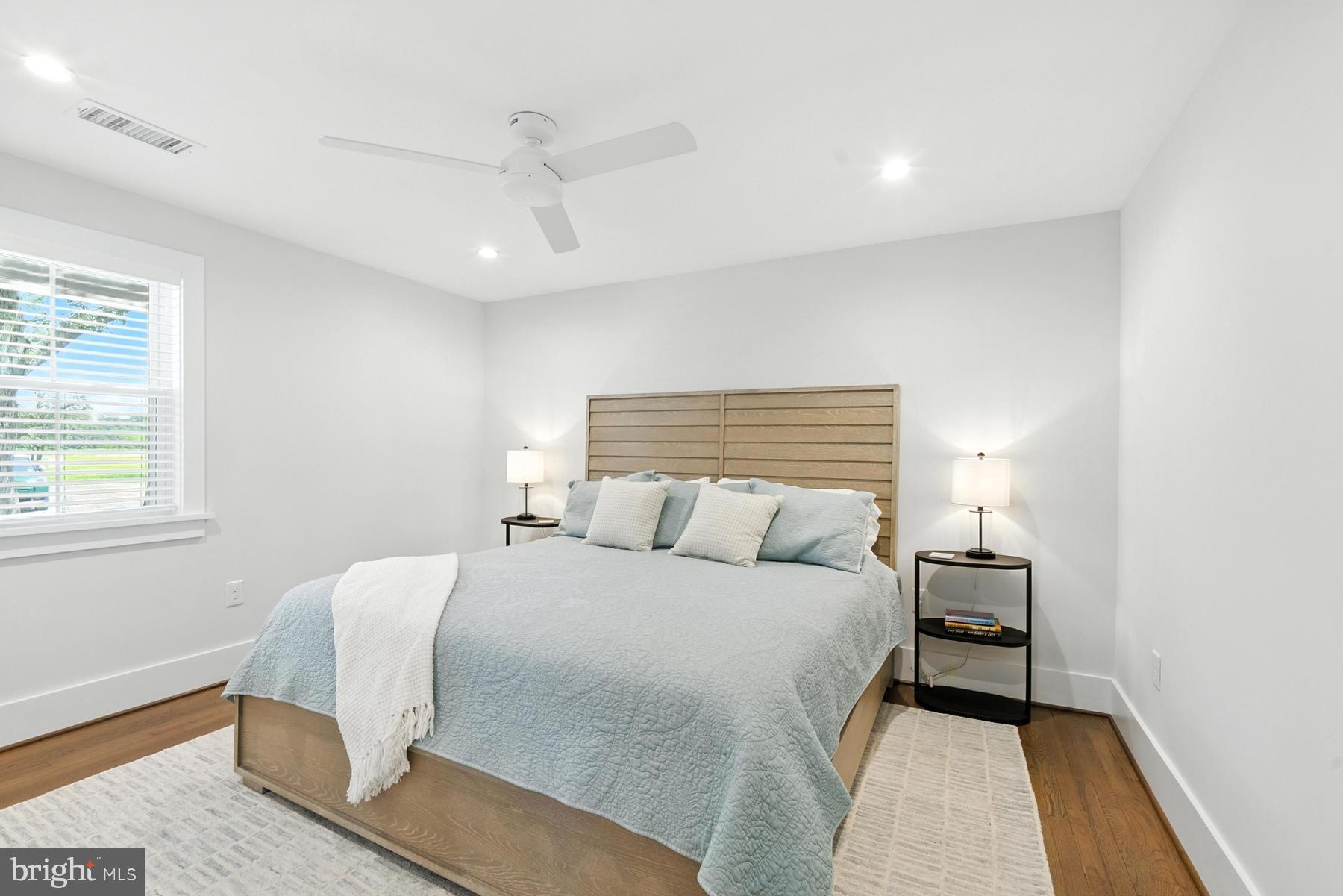 FERRY NECK - Residential