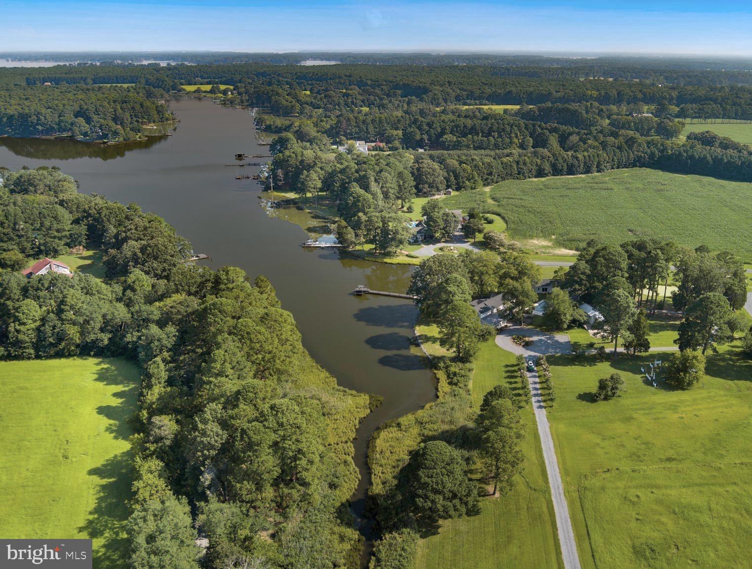 FERRY NECK - Residential