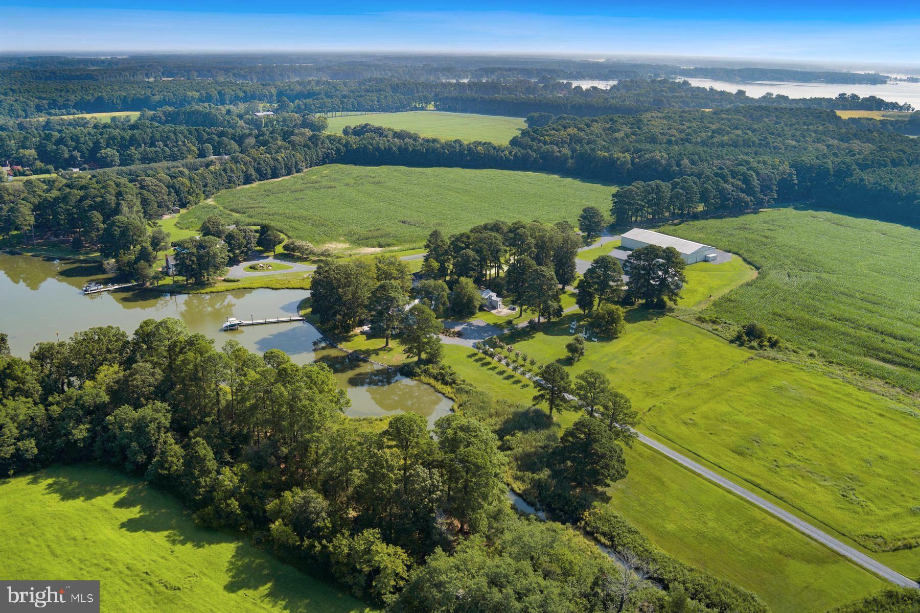 FERRY NECK - Residential