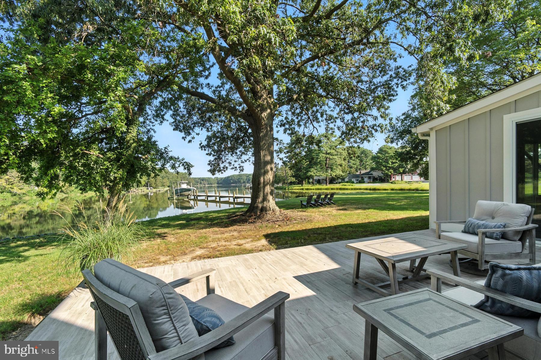 FERRY NECK - Residential