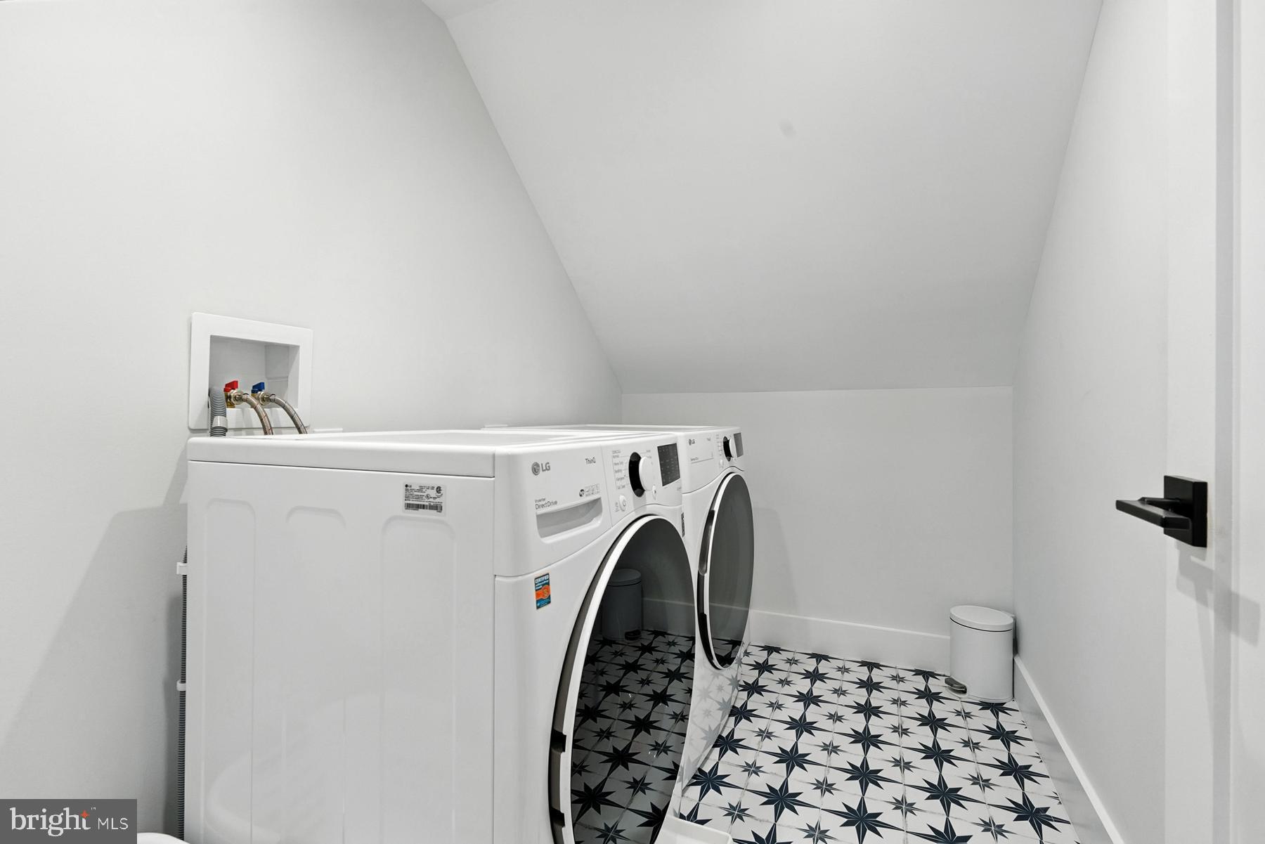 FERRY NECK - Residential