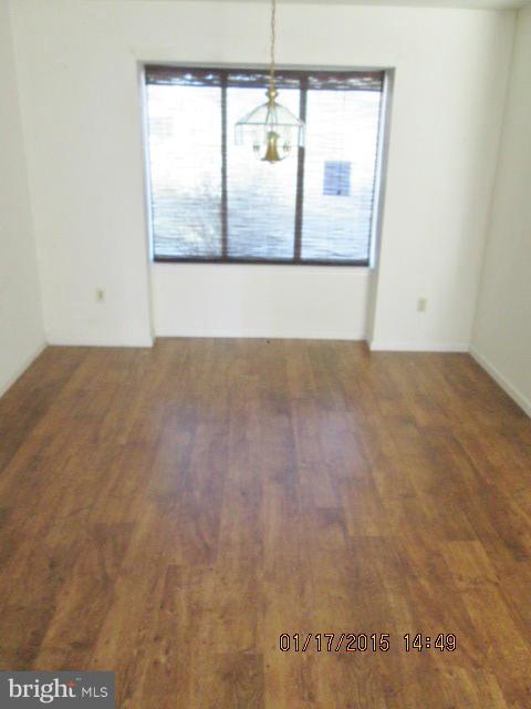 SPRING CHASE - Residential