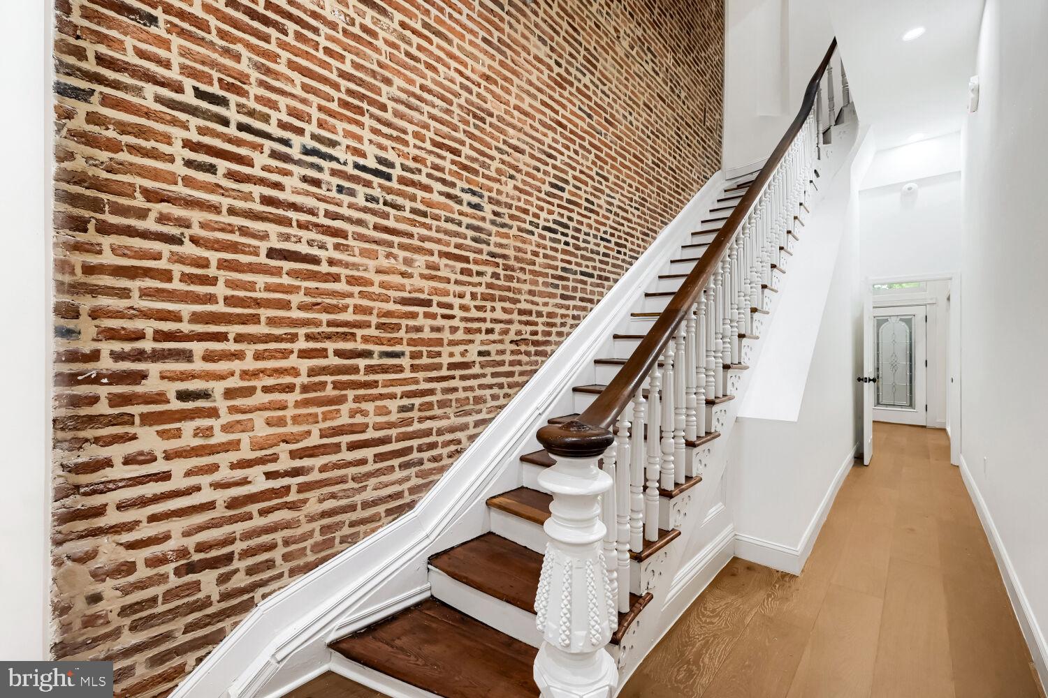 1704 MADISON AVENUE