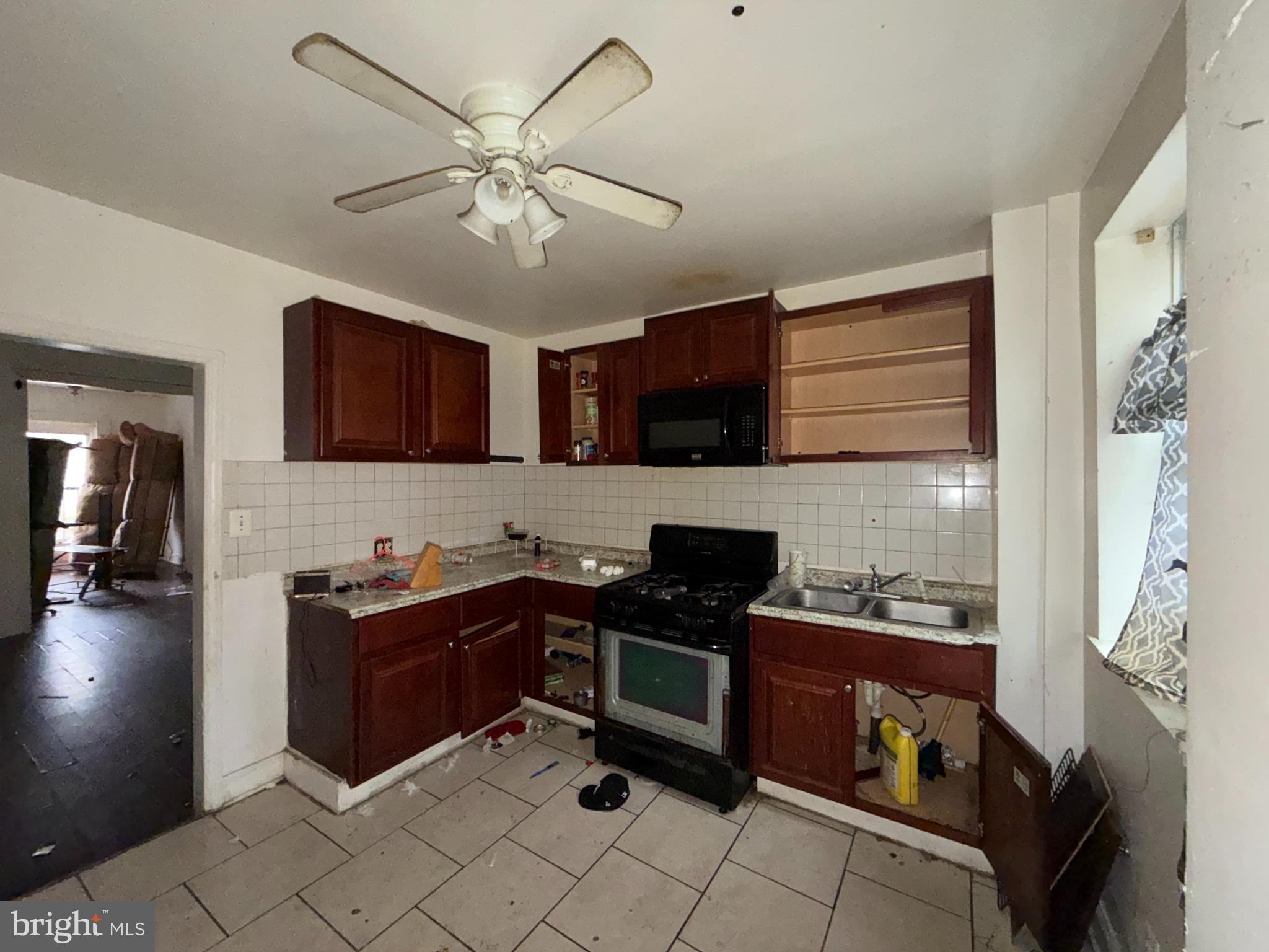 SHIPLEY HILL - Residential