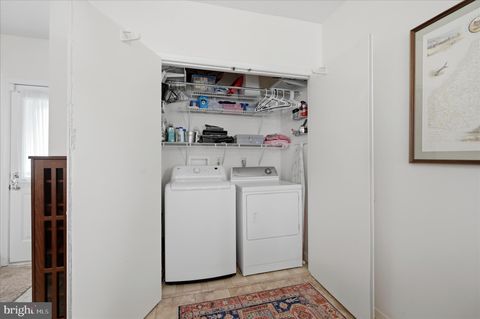 Tiny photo for 624 Butler Avenue, WINCHESTER, VA 22601 (MLS # VAWI2010386)