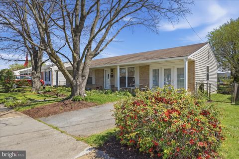 Tiny photo for 624 Butler Avenue, WINCHESTER, VA 22601 (MLS # VAWI2010386)