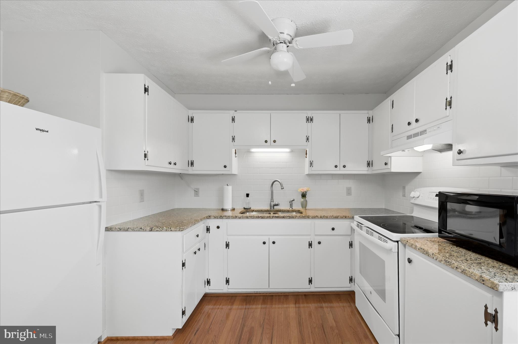 SMITHFIELD FARMS - Residential