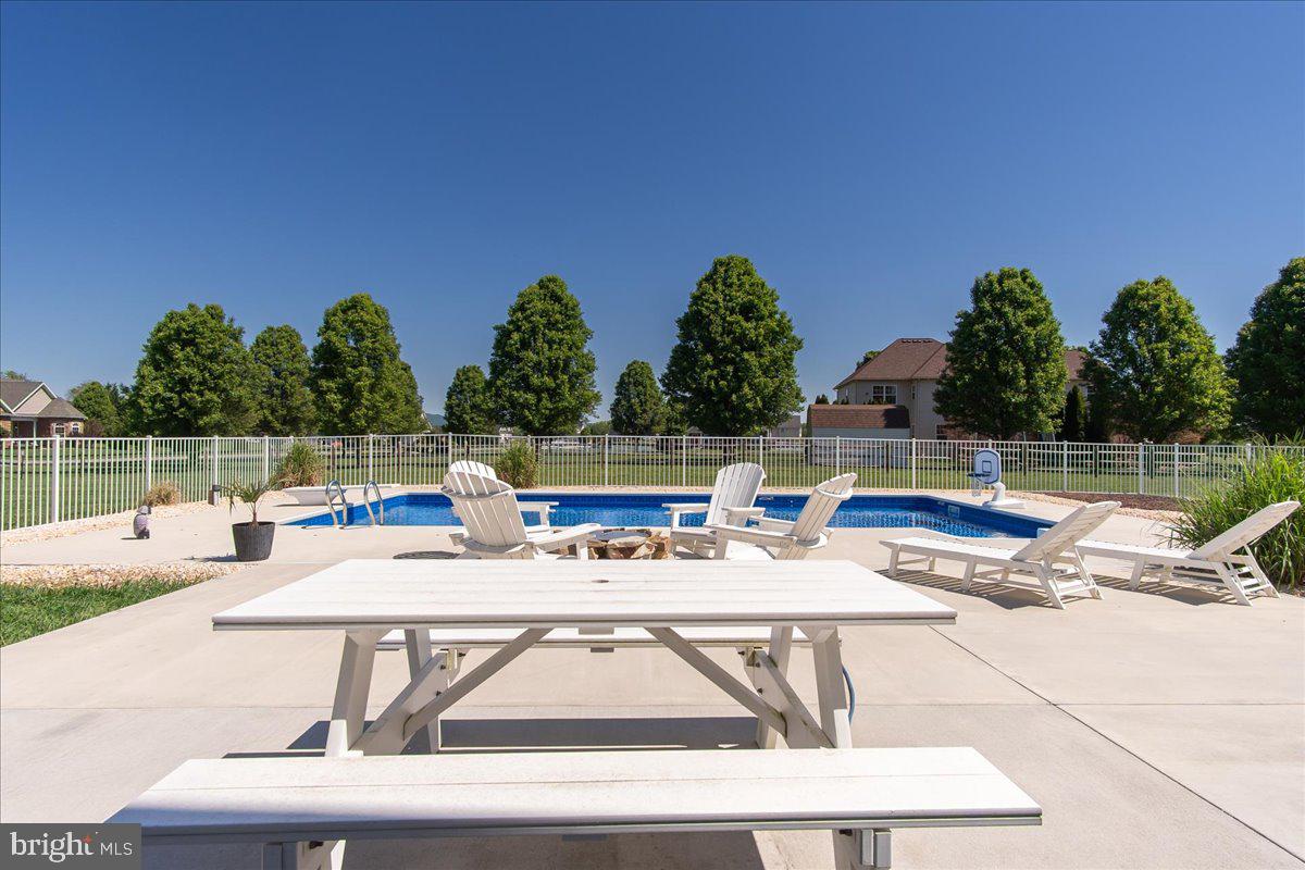 NORTH RIDGE - Residential