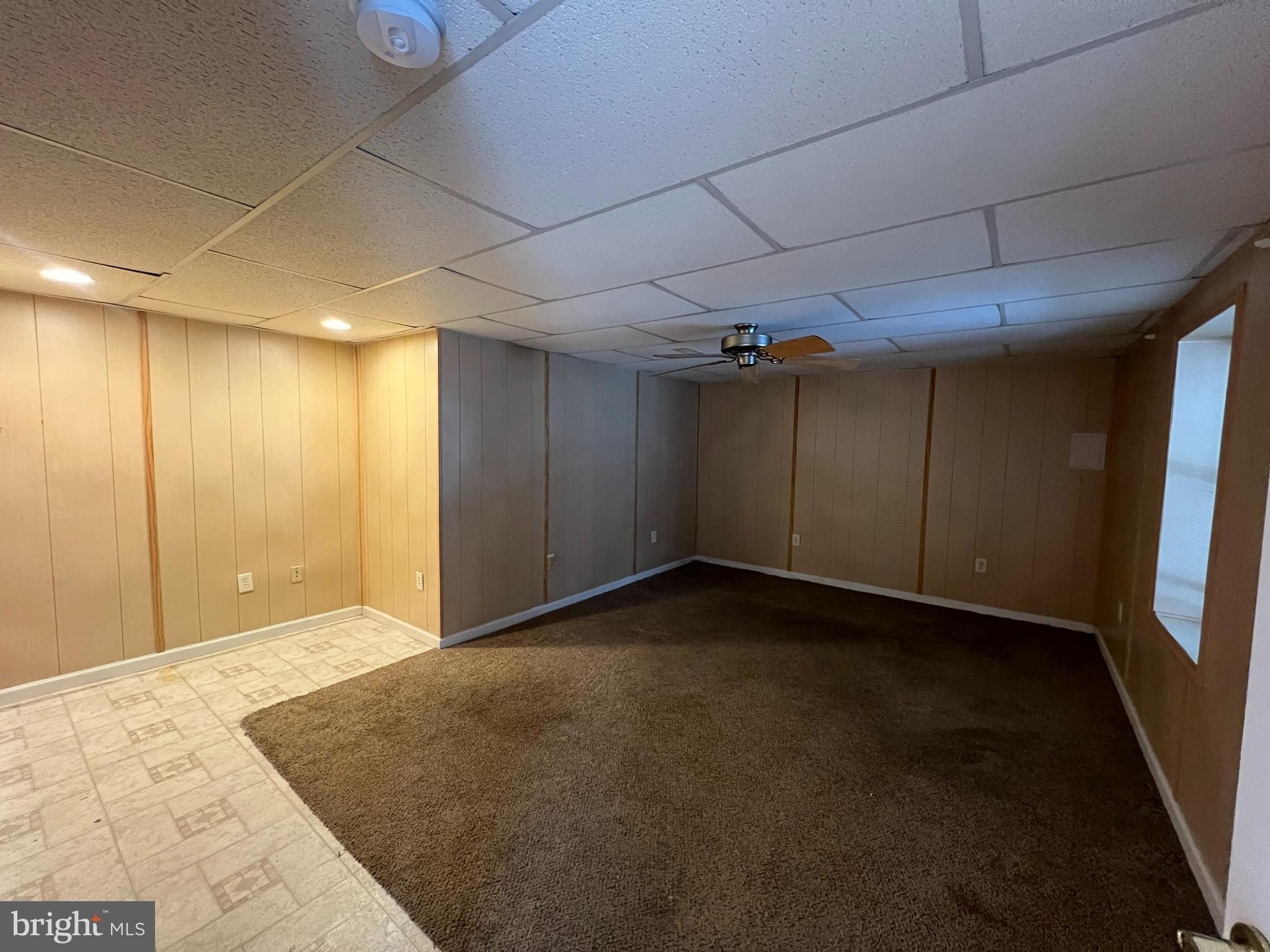 BAYVIEW ESTATES - Residential Lease