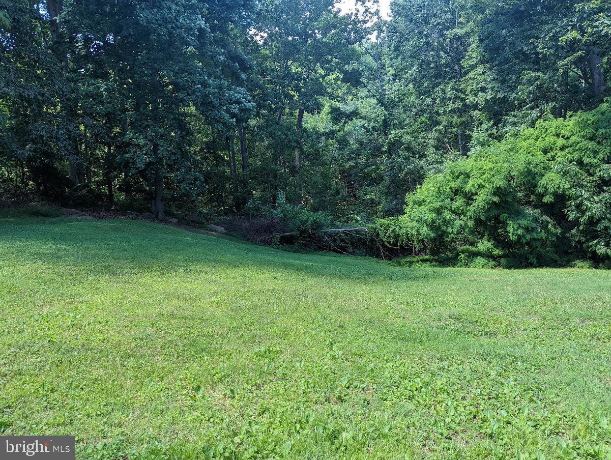 BAYVIEW ESTATES - Residential Lease