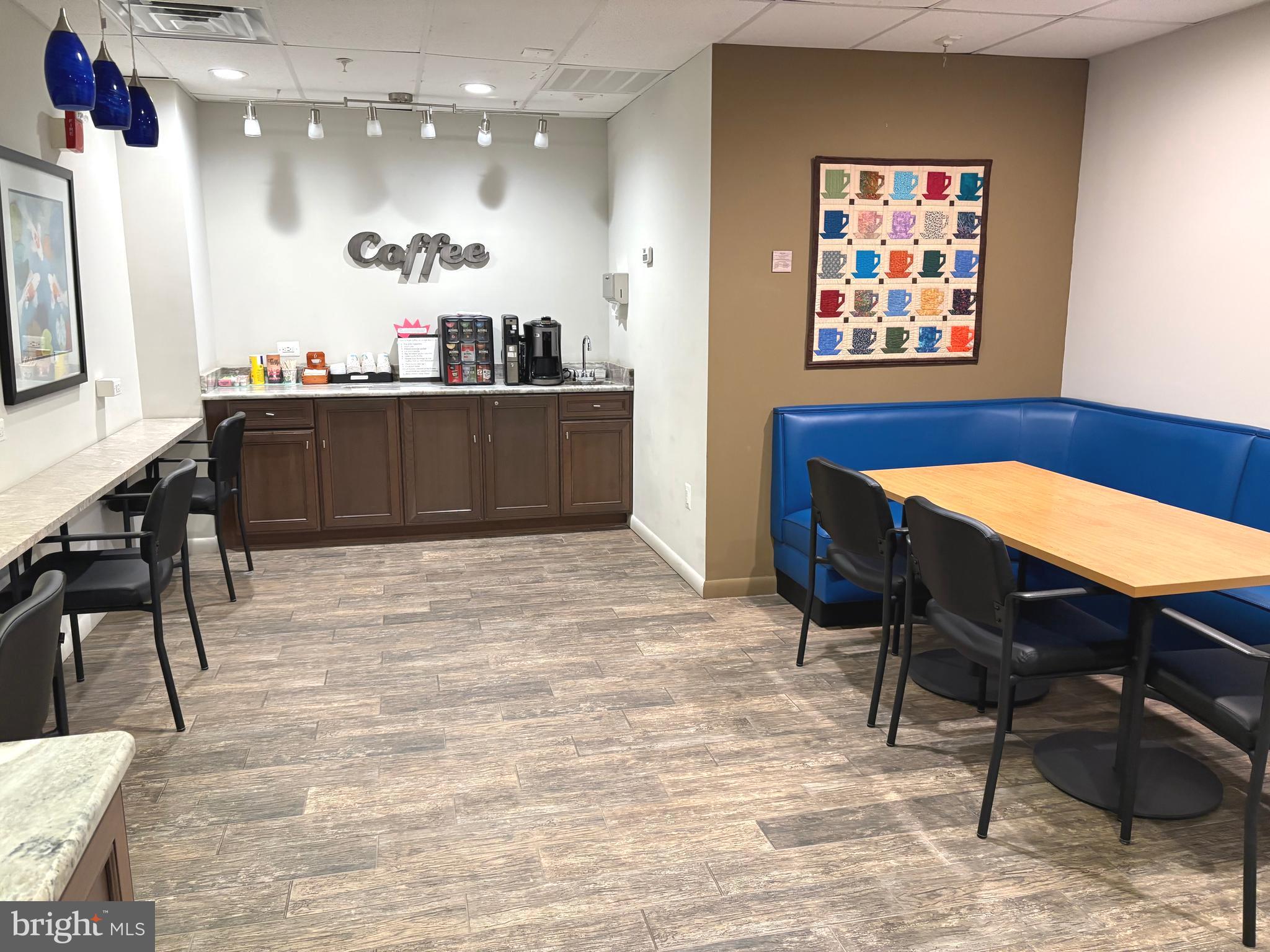 BROAD CREEK CONDO - Residential