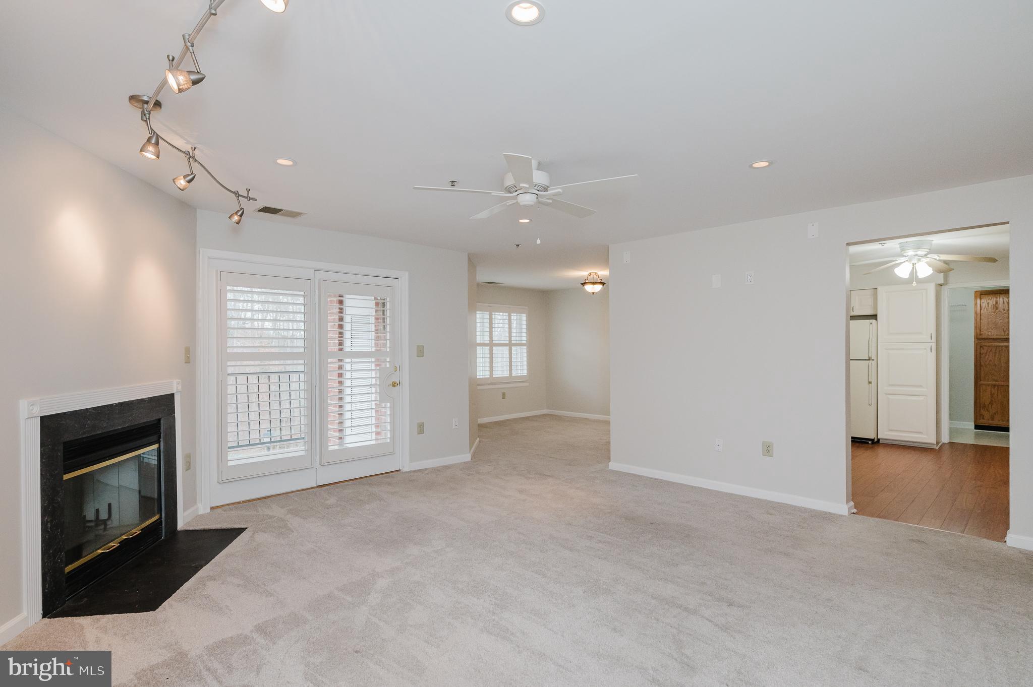 BROAD CREEK CONDO - Residential