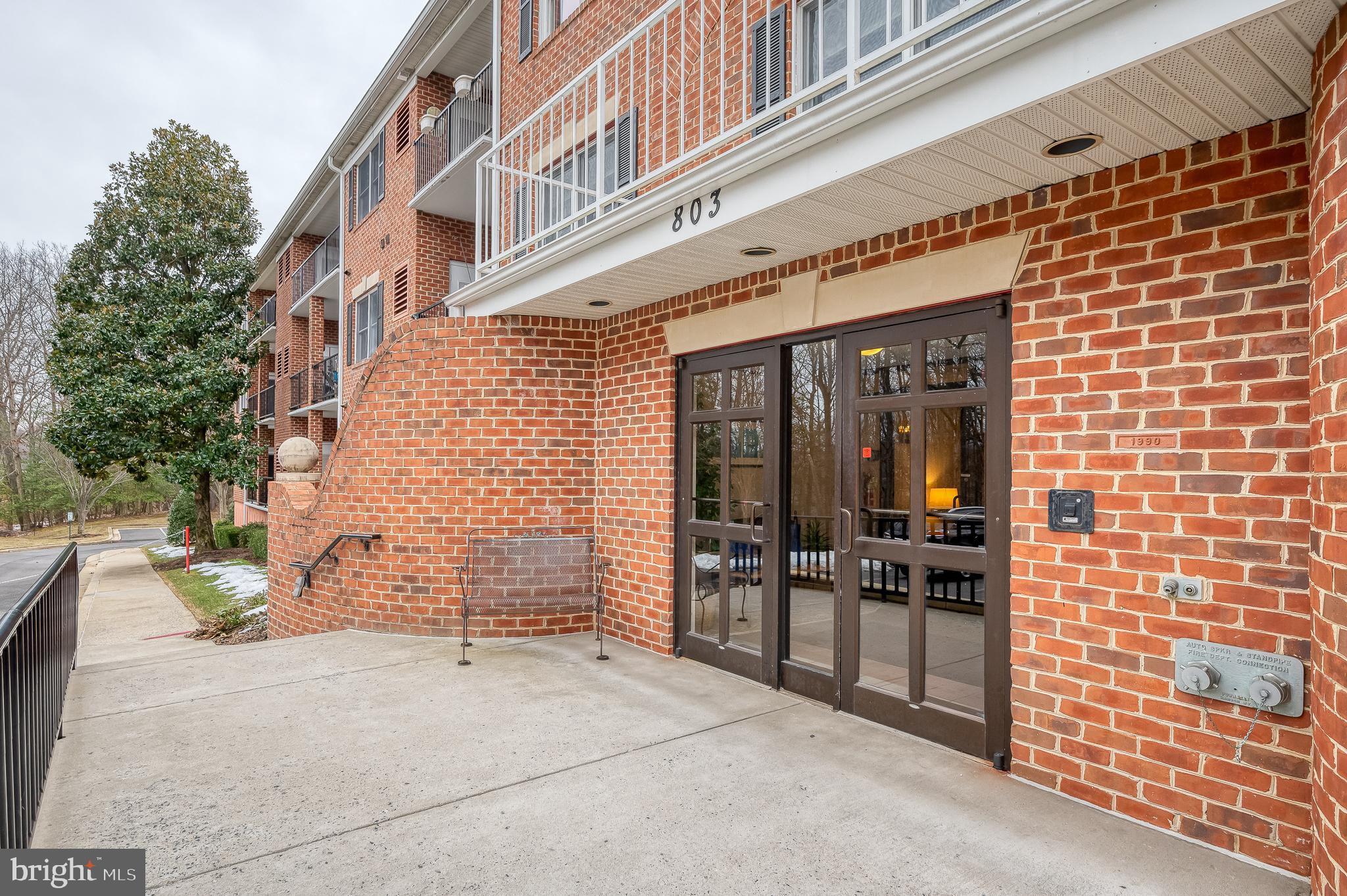 BROAD CREEK CONDO - Residential