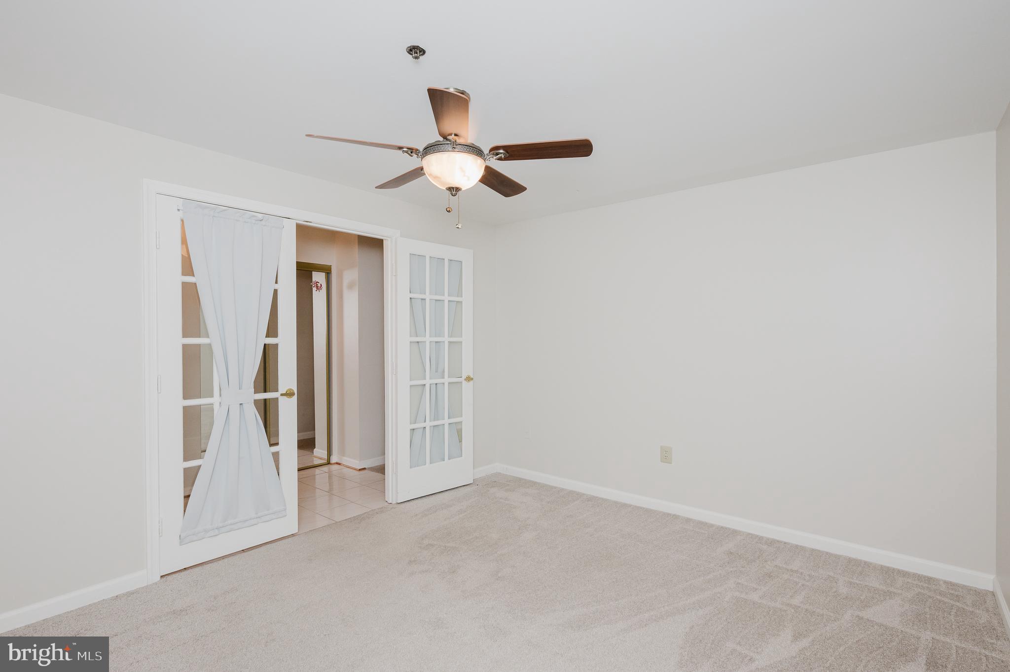 BROAD CREEK CONDO - Residential