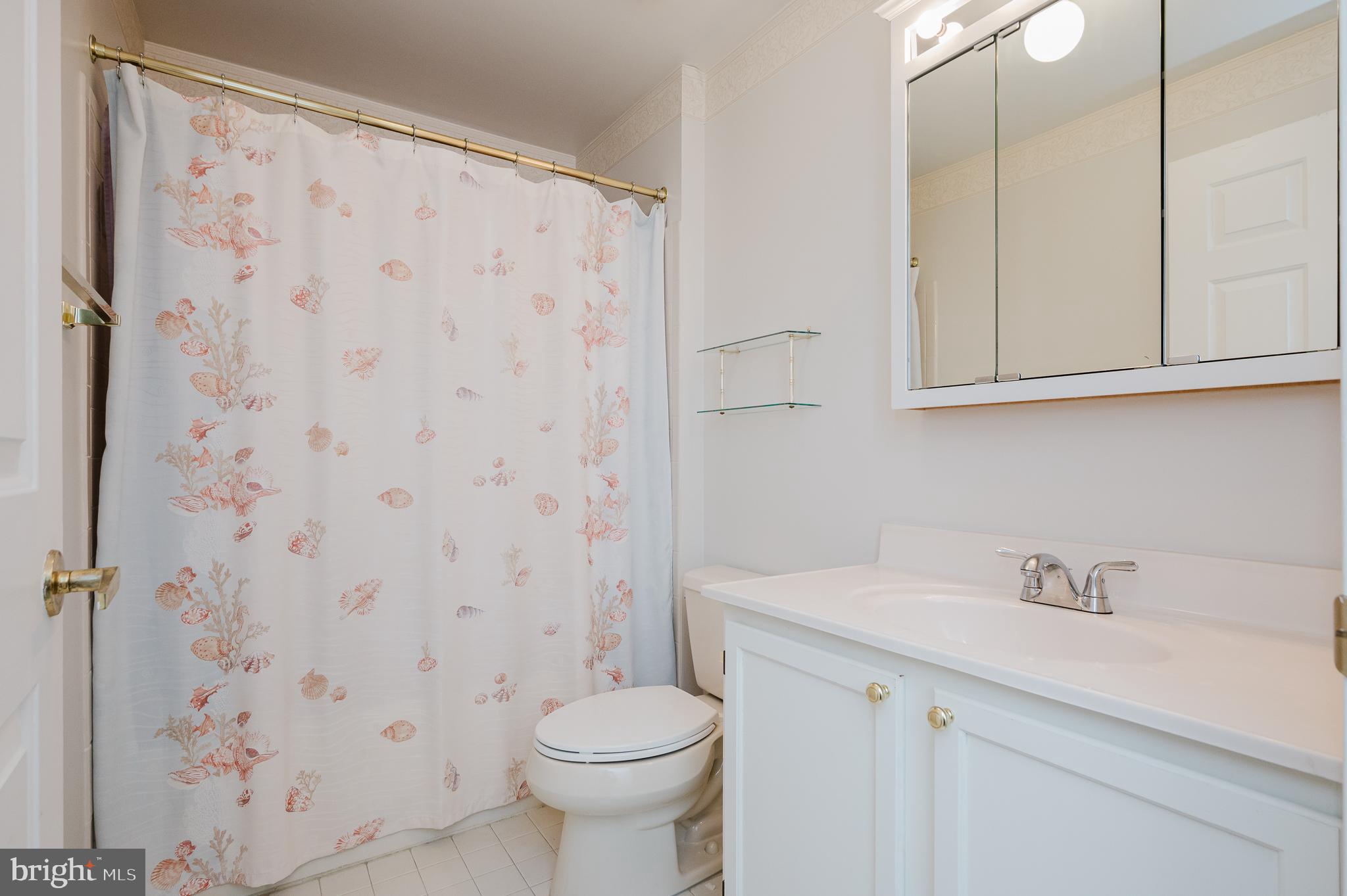 BROAD CREEK CONDO - Residential