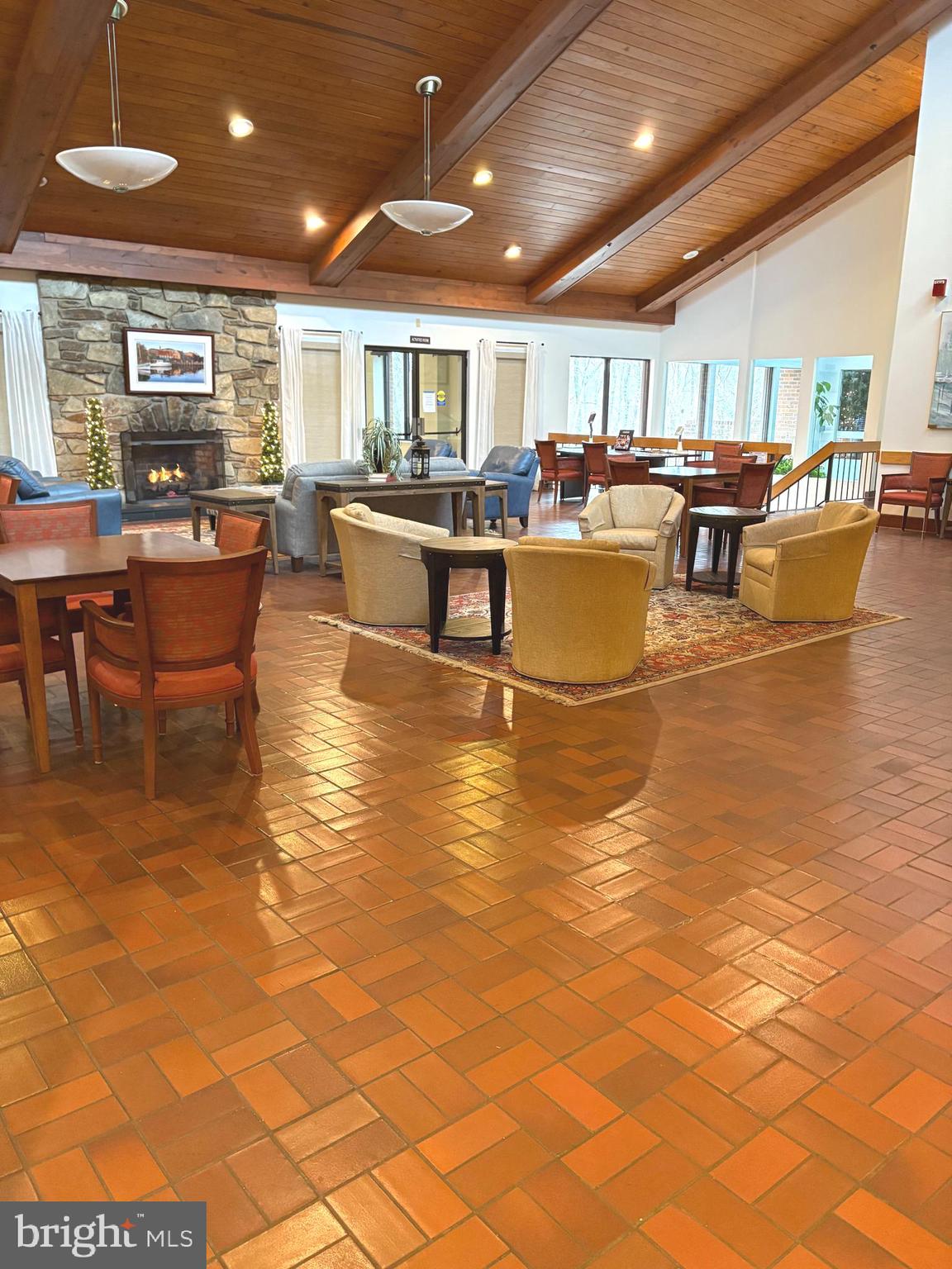 BROAD CREEK CONDO - Residential