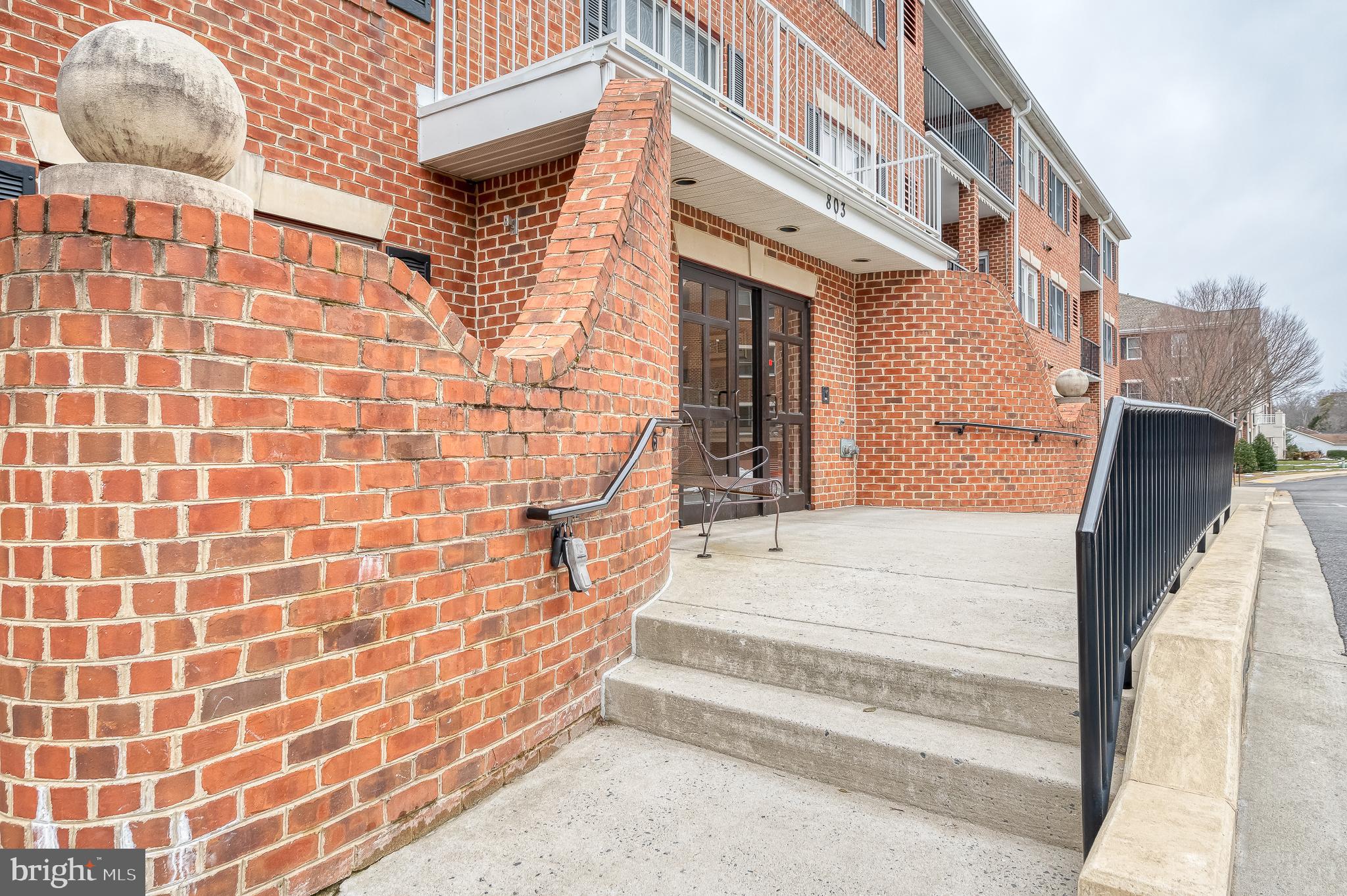 BROAD CREEK CONDO - Residential