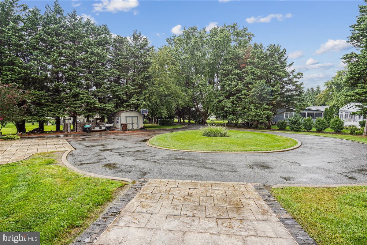 GOVERNOR GRASON MANOR - Residential