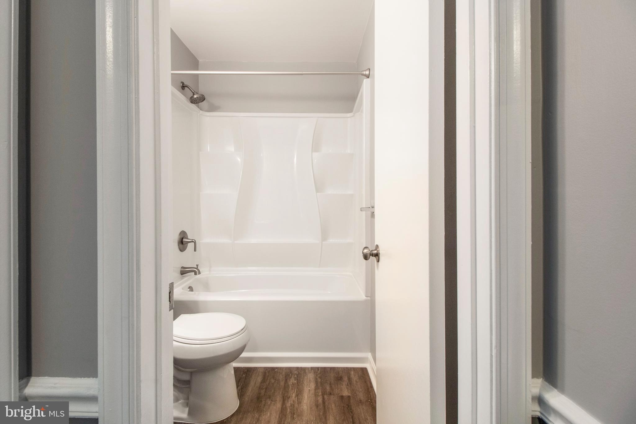 GREENBROOK PLAT 7 - Residential Lease